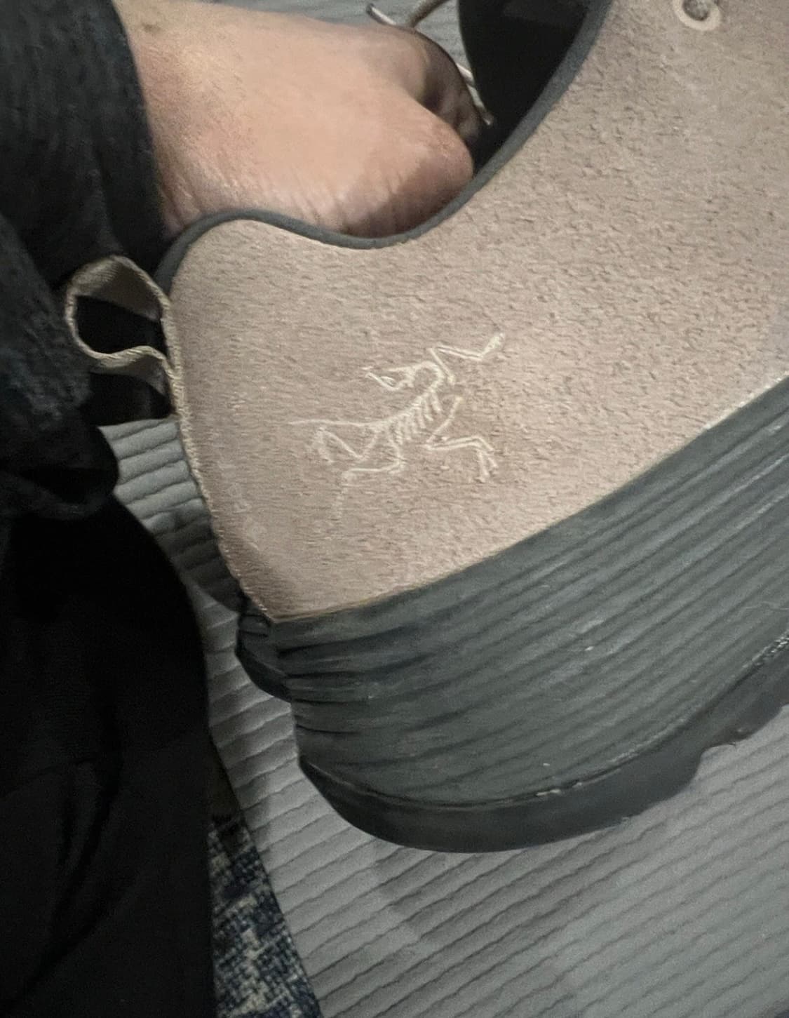 아크테릭스 컨실 fl 베이지블랙 사이즈255 상품이미지7