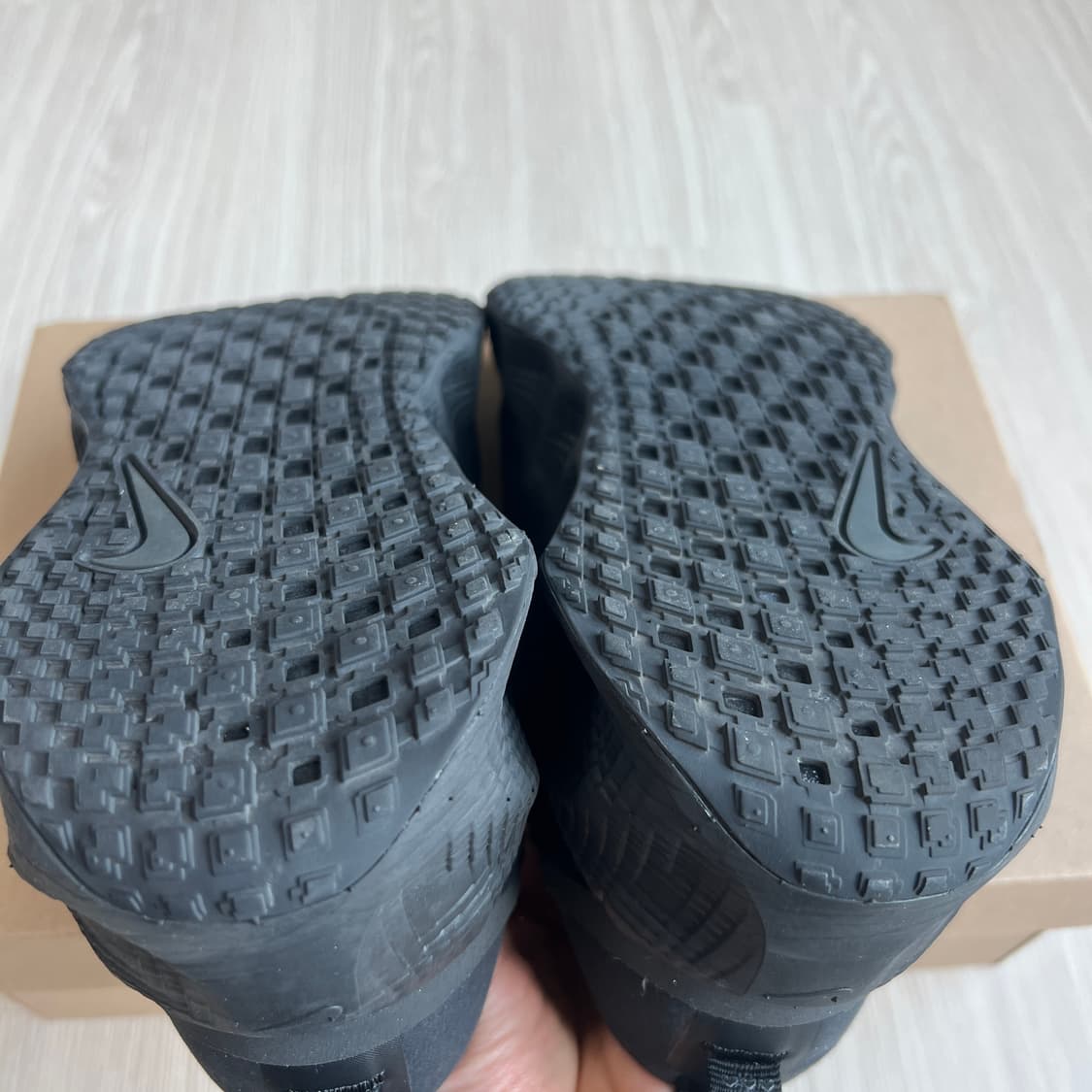 275 나이키 아바 로버 블랙 상품이미지5