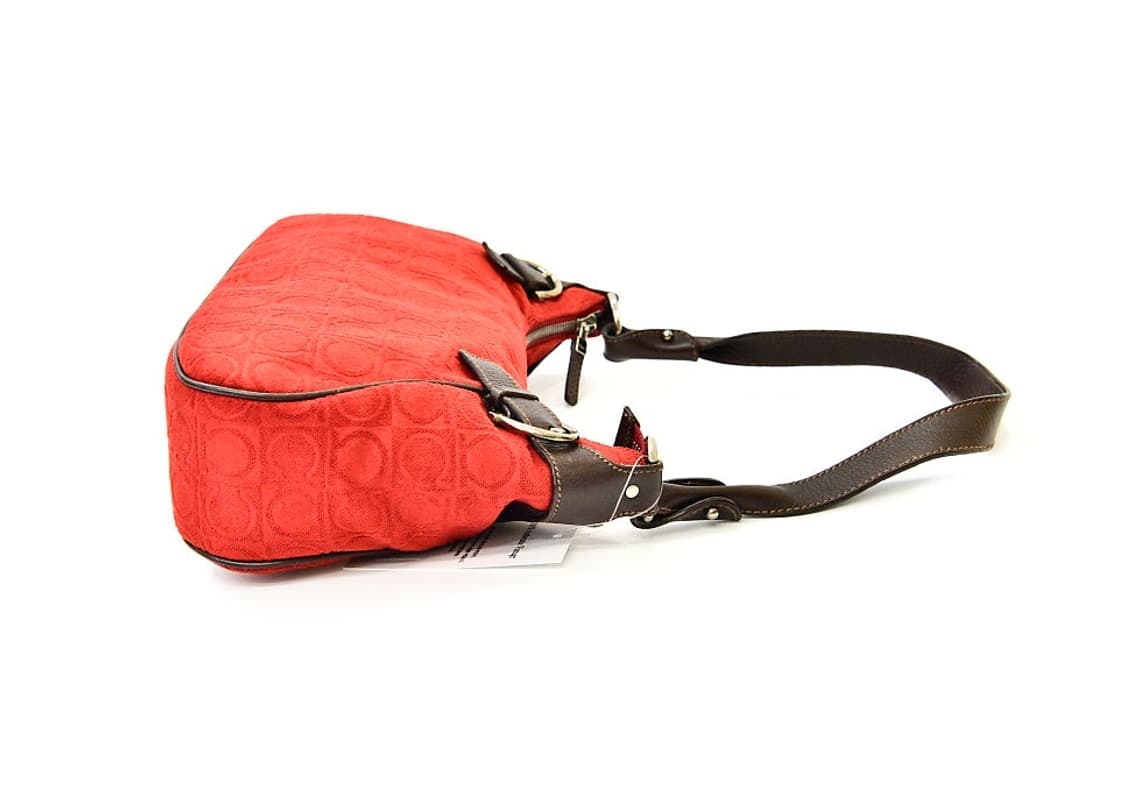 페라가모 스웨이드 레드 숄더백(정품) 상품이미지4