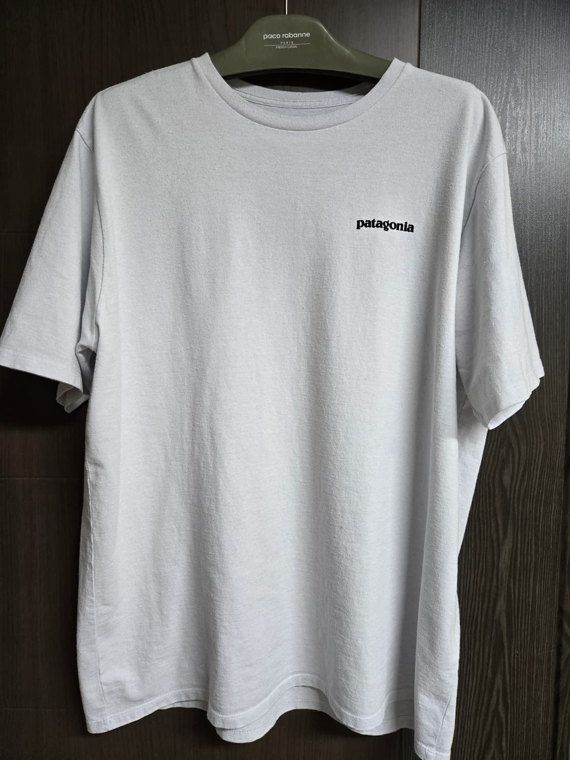 파타고니아 반팔티 화이트 L사이즈 상품이미지1