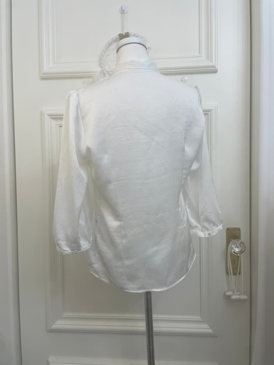 white ruffle bow point blouse(size-L) 상품이미지3