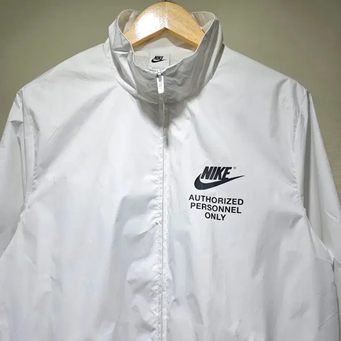 나이키 화이트 집업 M 상품이미지2