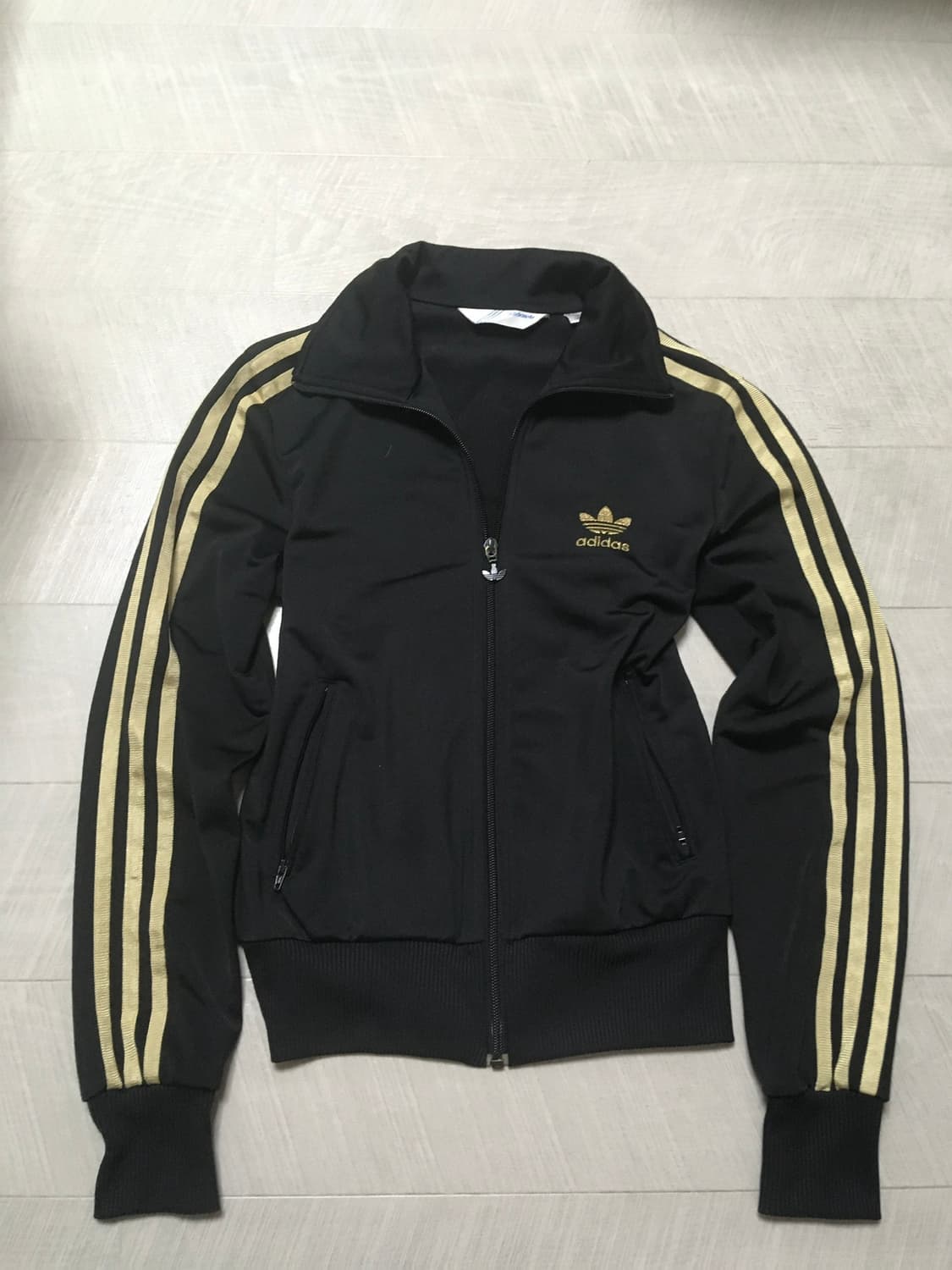 아디다스 파이어버드 검골져지 상품이미지1