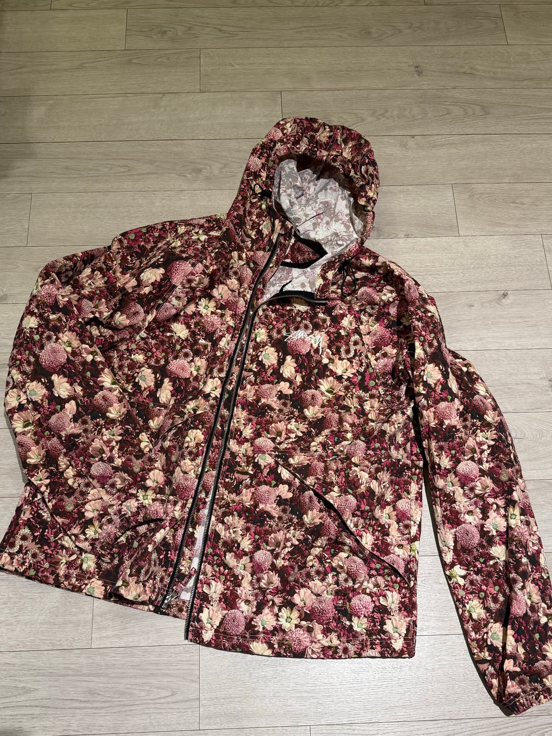 스투시 플로랄 바람막이 XL 상품이미지1