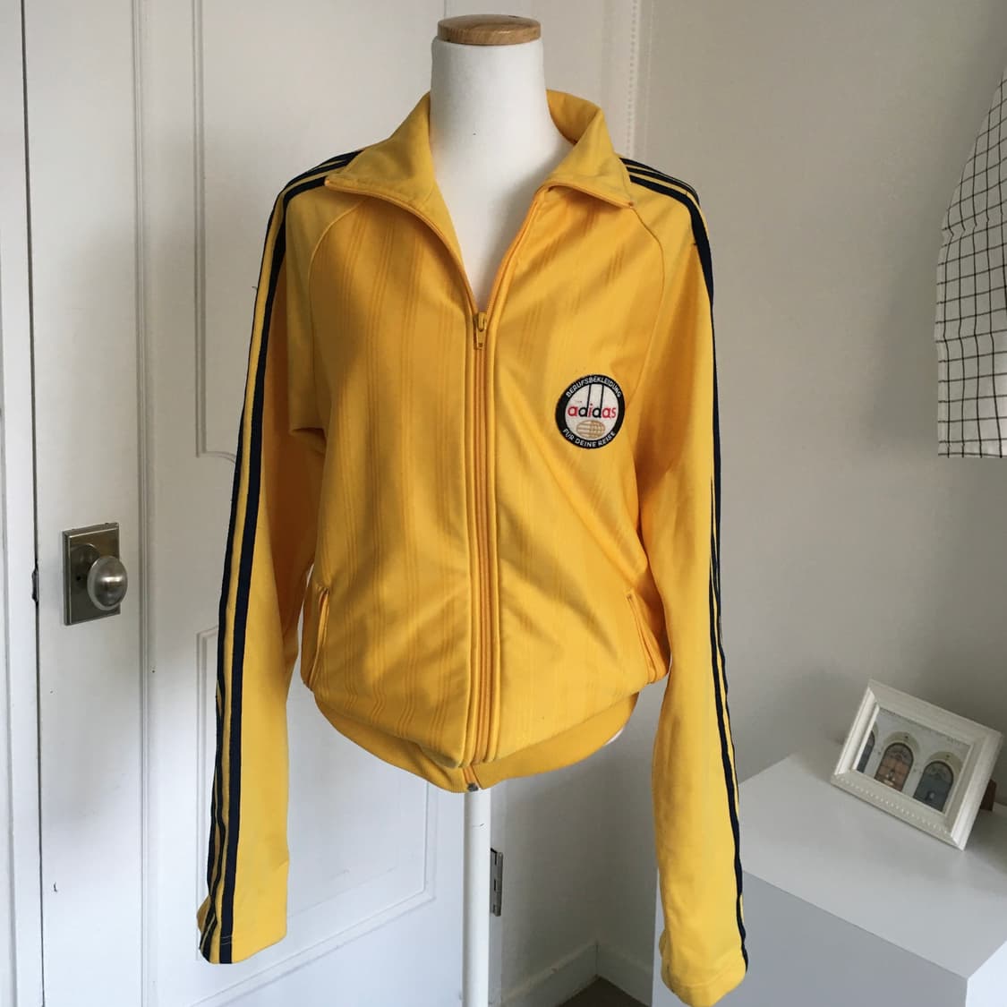 아디다스 올드스쿨 70s 트랙탑 져지 옐로우 상품이미지1