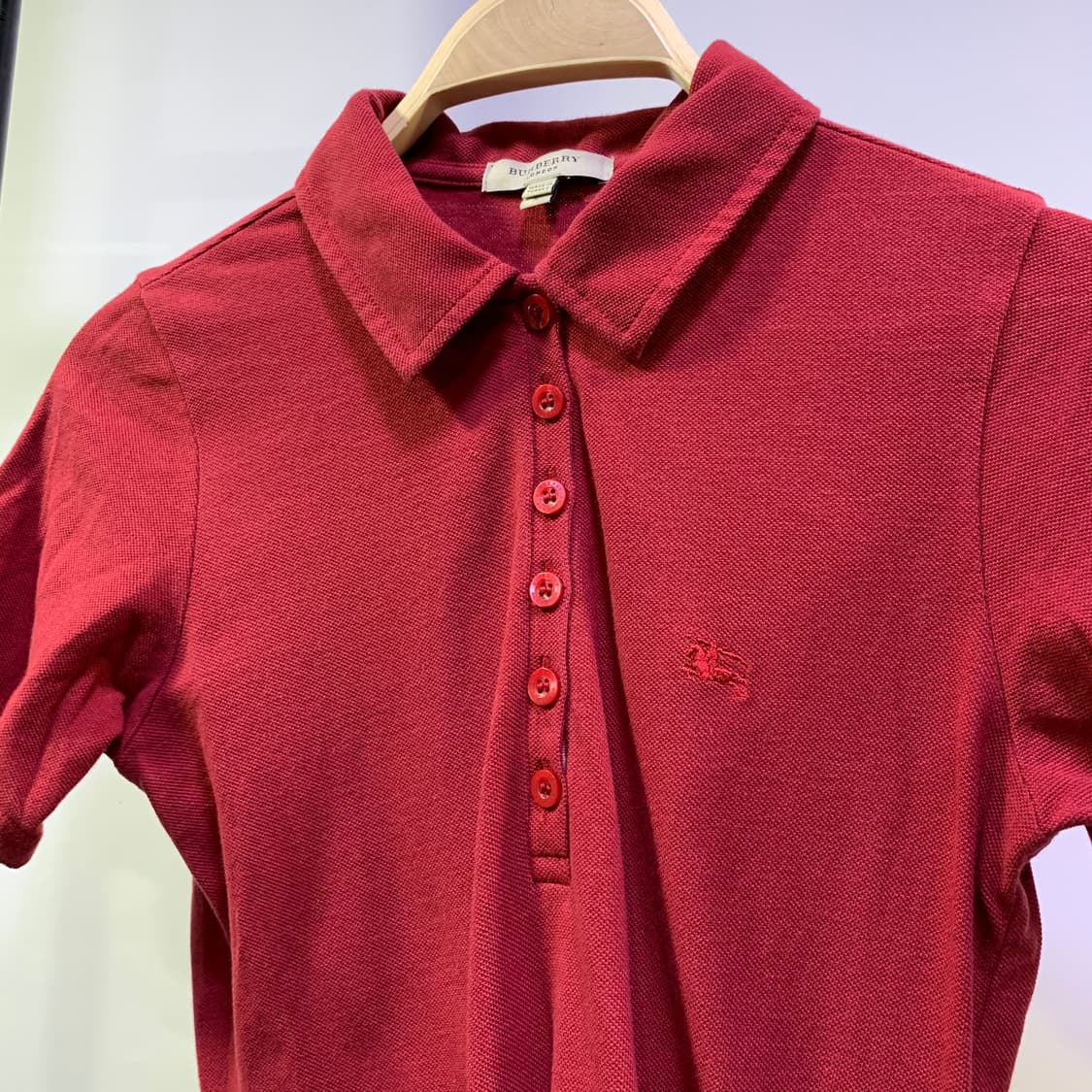 버버리 여성카라티 판매합니다 상품이미지1