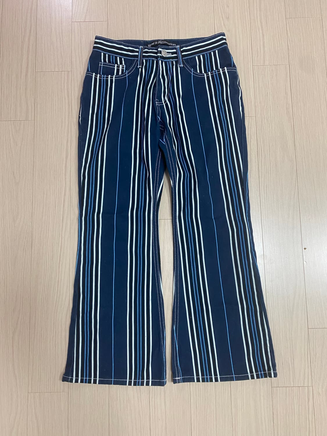 레스트앤레크레이션 스트라이프 플레어 팬츠 상품이미지1