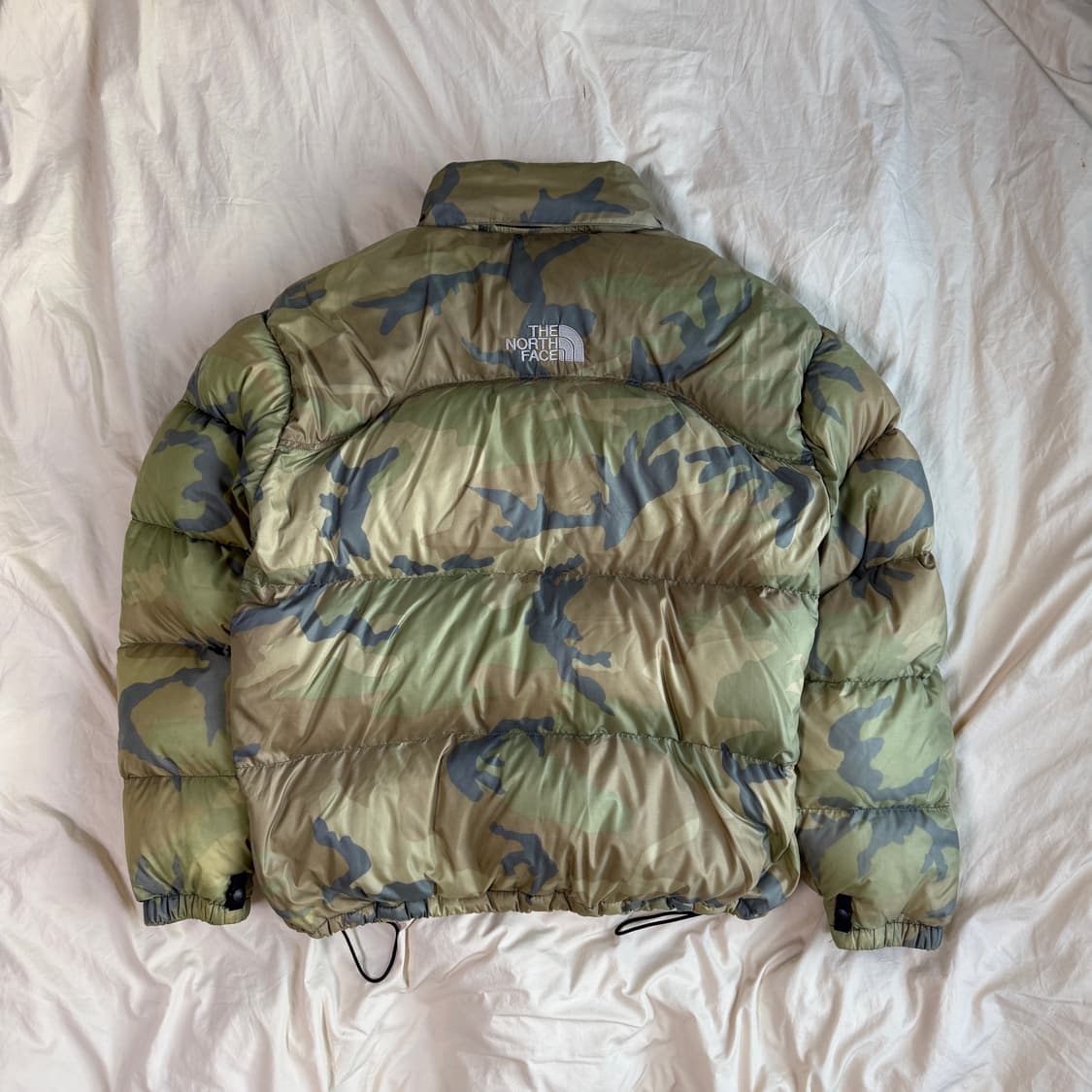 노스페이스 눕시 카모 센터로고 L 상품이미지2