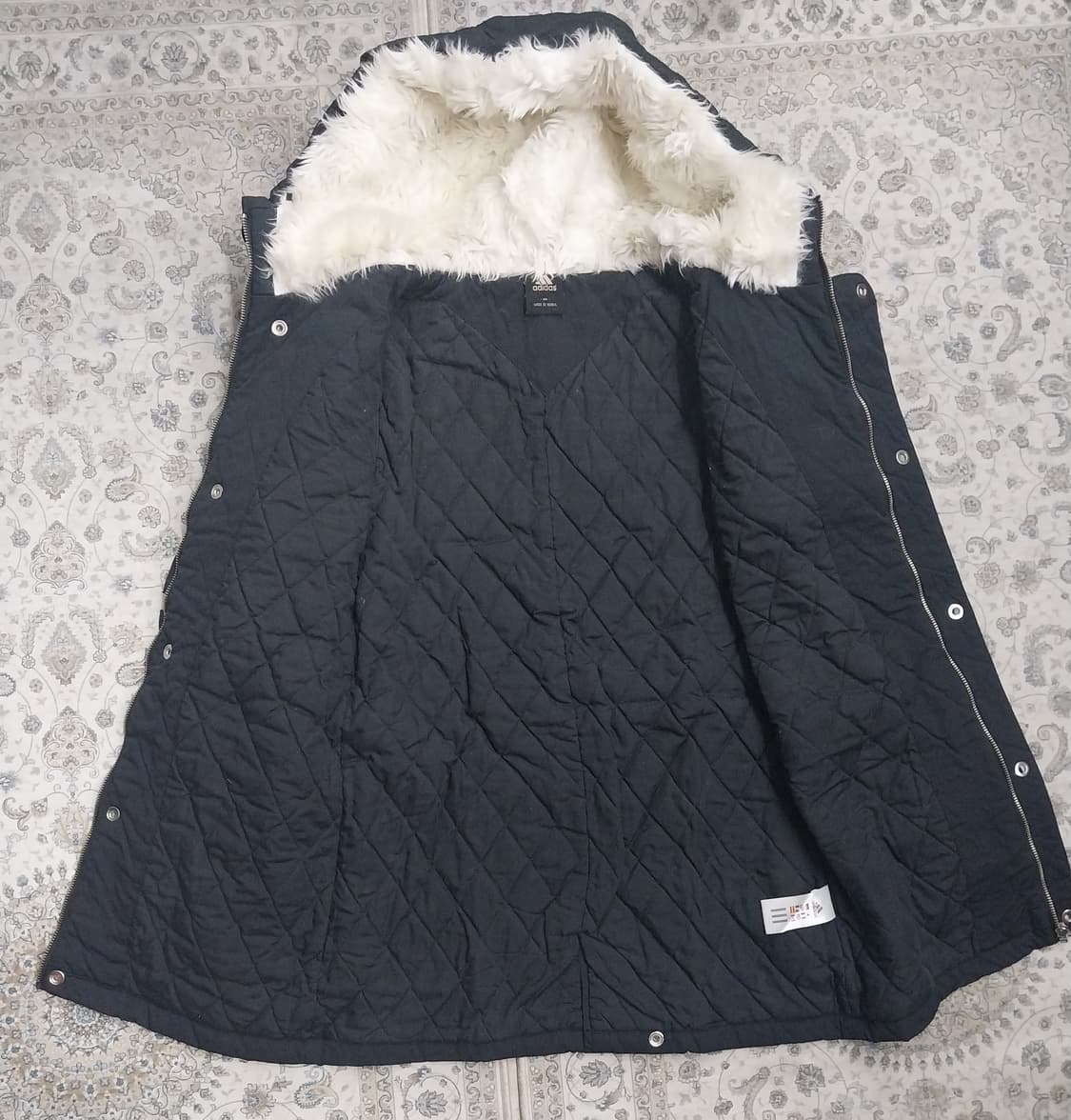 아디다스 올드스쿨  후드 퍼 안감 패딩 90 상품이미지2