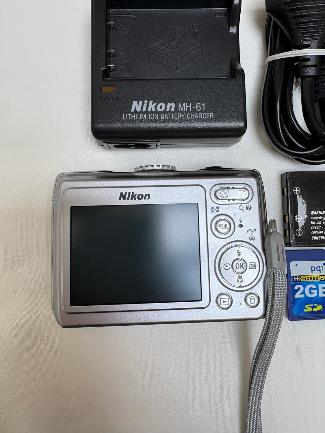 ⭐️민트급⭐️니콘 쿨픽스 P4 Coolpix P4 상품이미지3