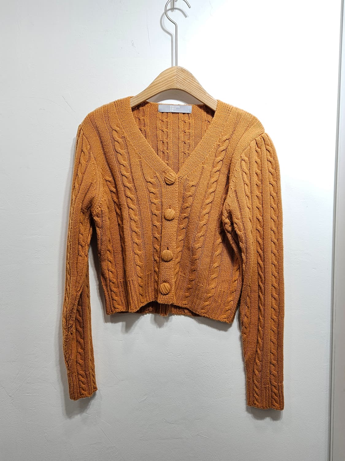 에잇세컨즈(8seconds) 크롭 꽈배기 패턴 가디건 S 상품이미지1