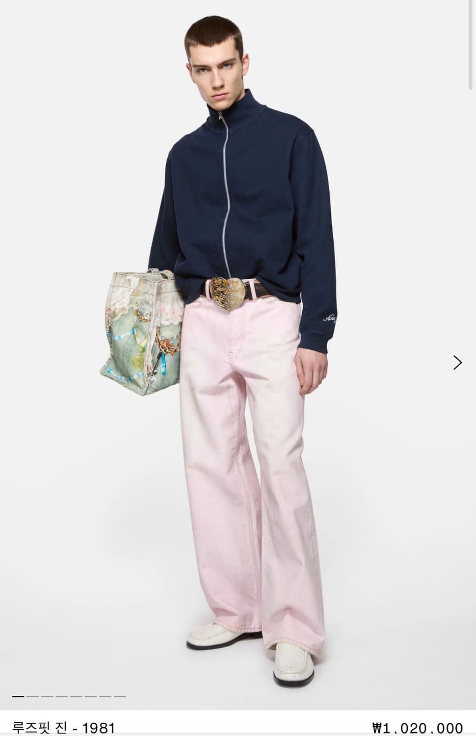 아크네 스튜디오 1981 루즈 배기핏 진 데님 m 아일릿 모카 착용 상품이미지5