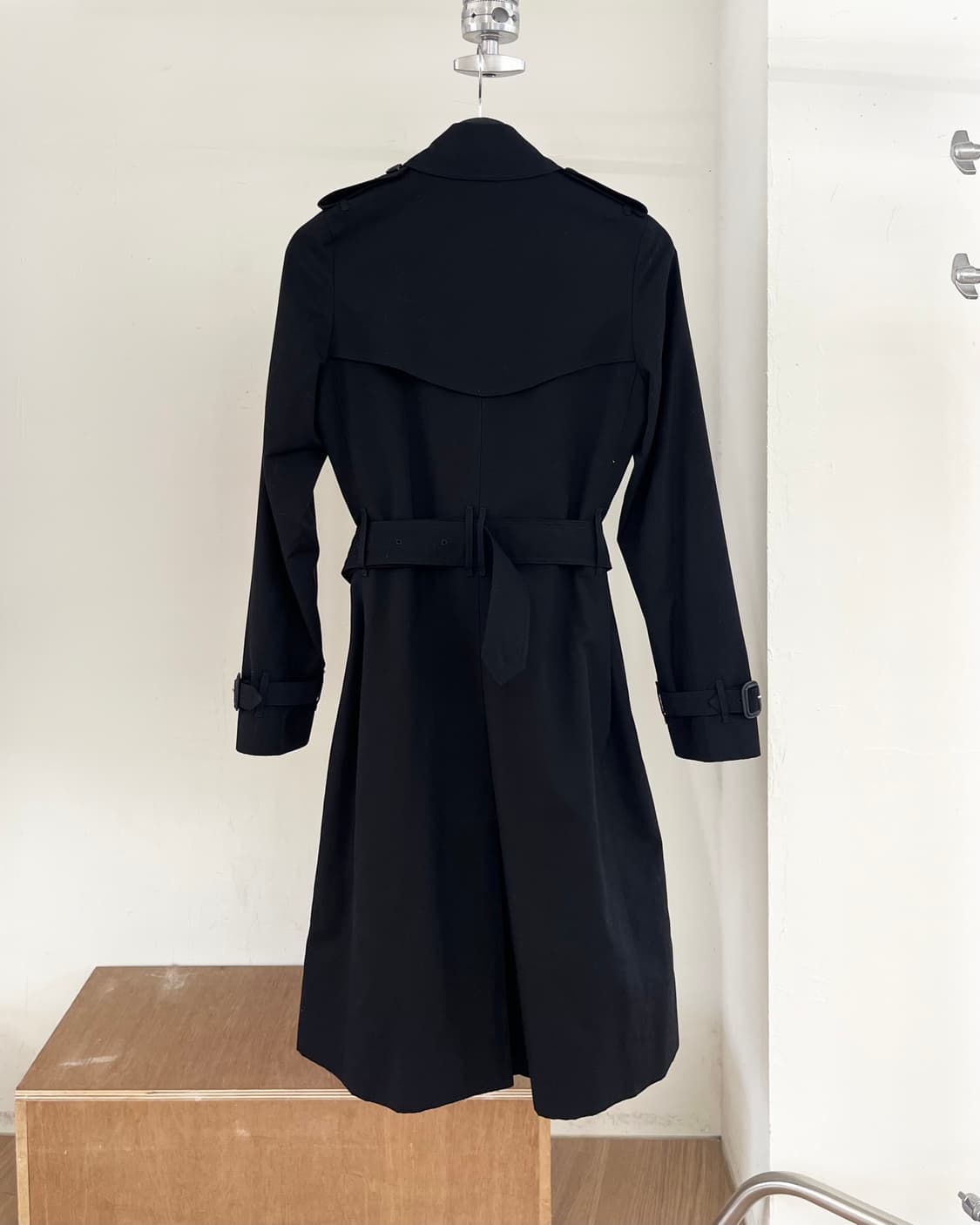 버버리 블랙 캔싱턴 더블 브레스트 트렌치 코트 상품이미지6