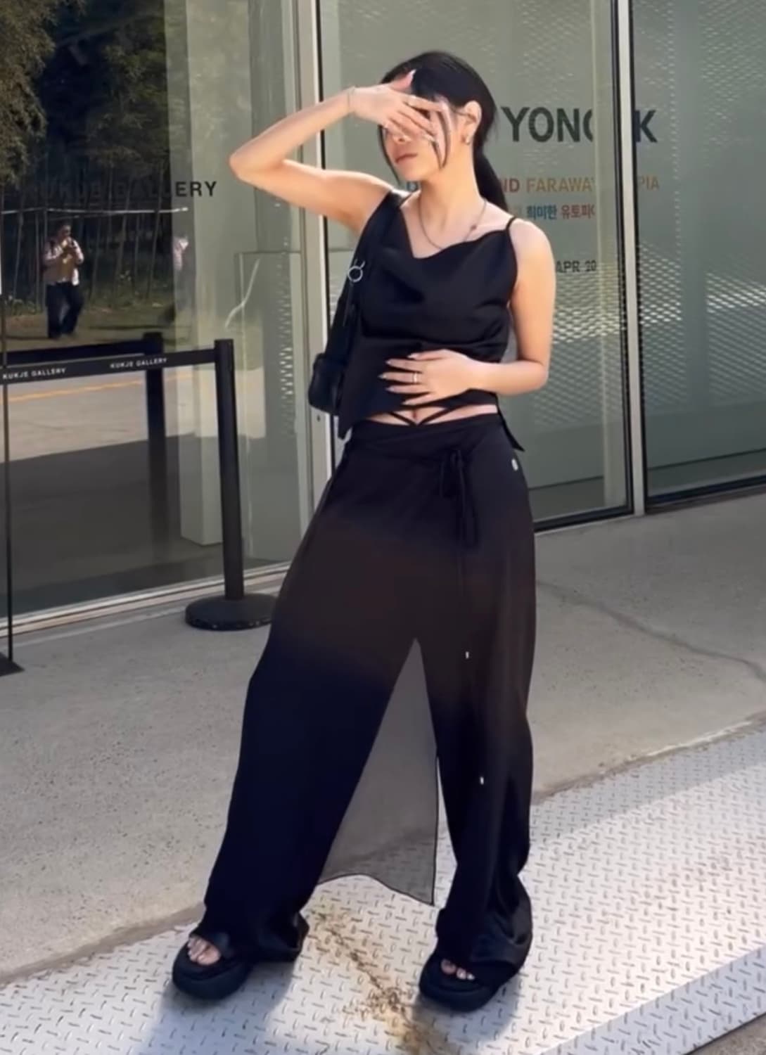 트리밍버드 카울 슬리브리스 블랙 새상품 상품이미지2