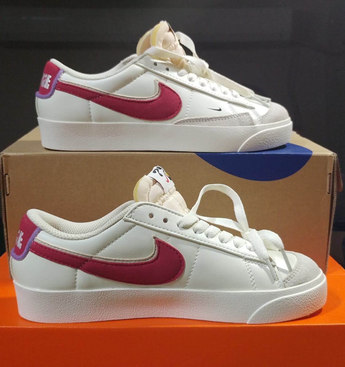 (새신발) 나이키 블레이저 로우 77 화이트 짐 레드 우먼스 240 상품이미지1