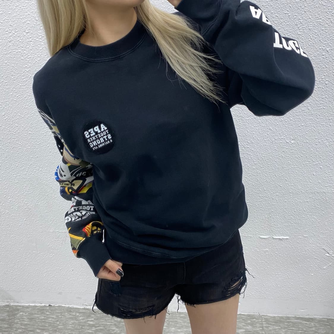 에이프 백패치 블랙 맨투맨 L 상품이미지3