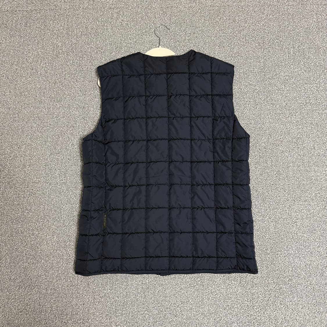 블랙야크 패딩조끼 다크네이비 105 상품이미지2