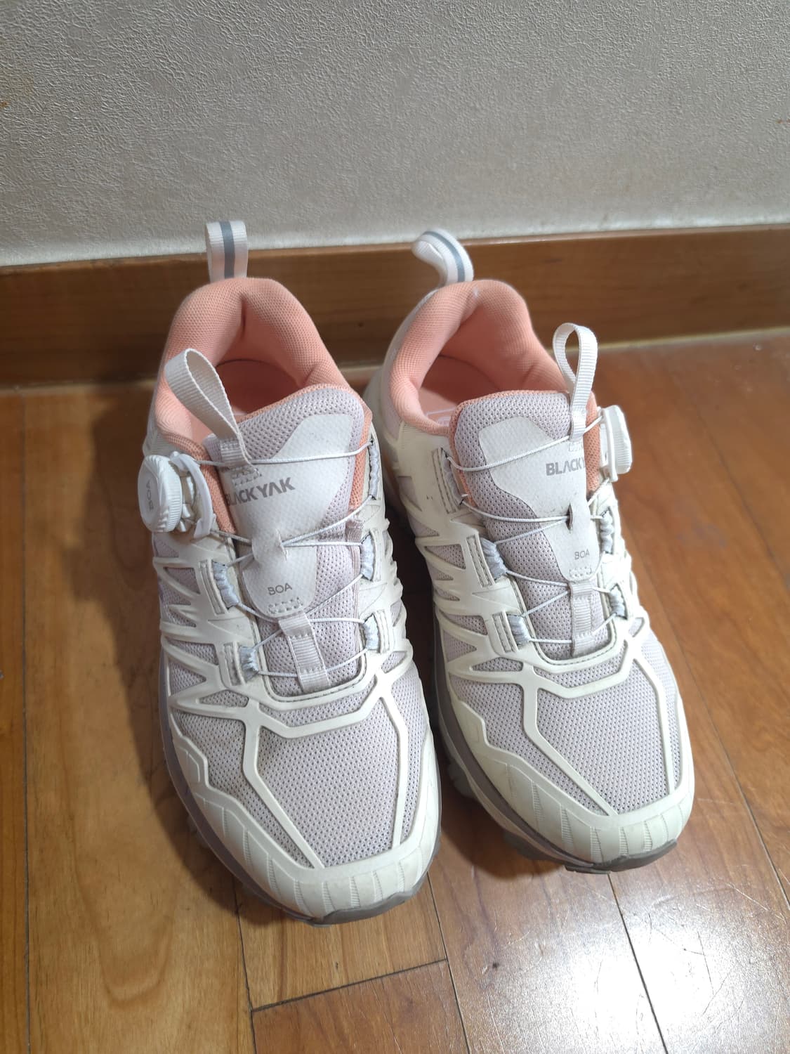 블랙야크 트레킹화 알파트렉 245 상품이미지2