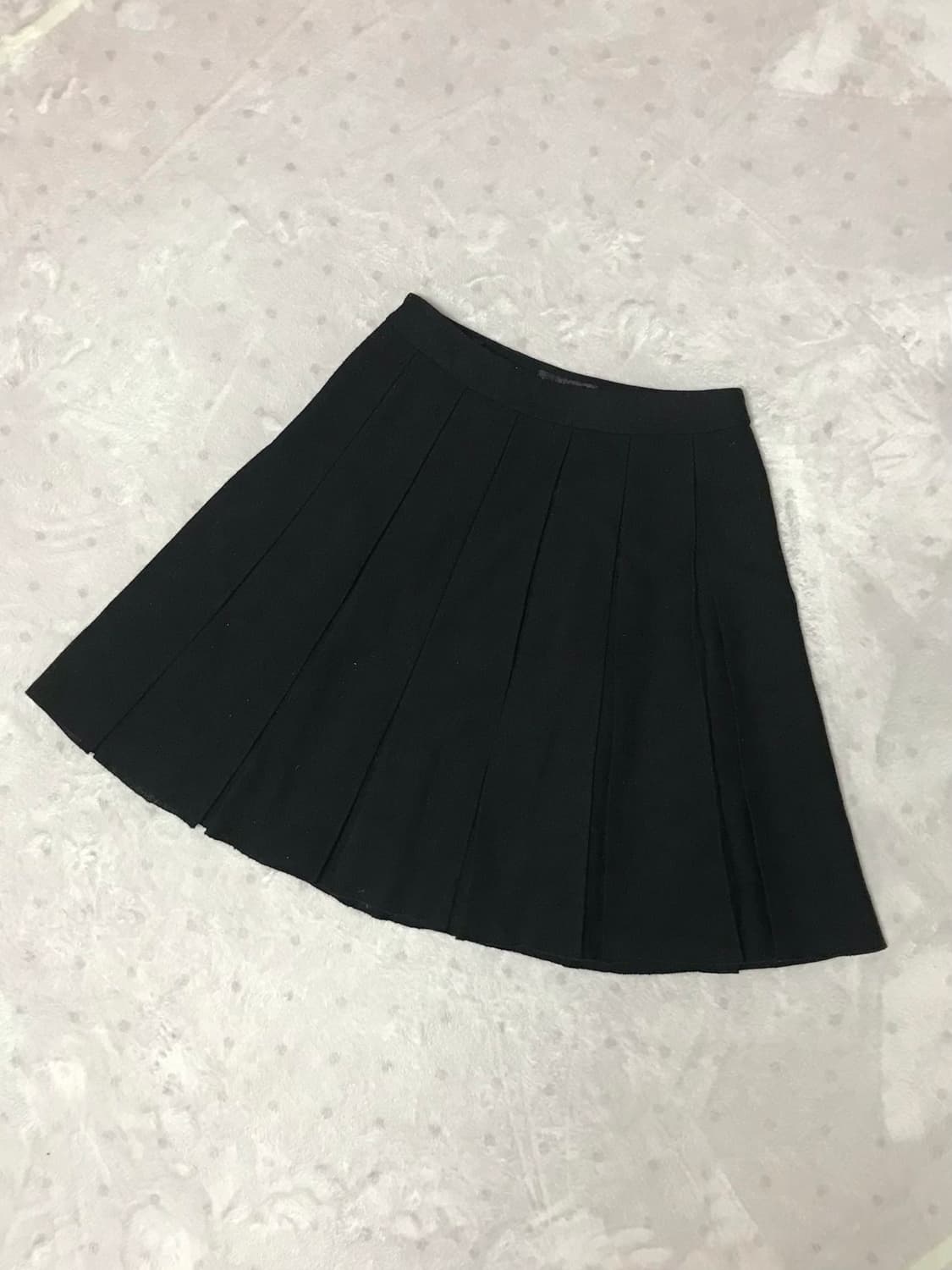 블랙 미디 스커트  상품이미지1