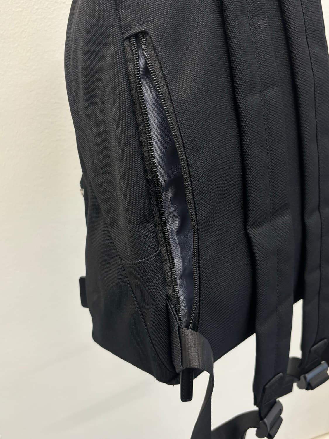 Y’SACCS 요지야마모토 코듀라 백팩 상품이미지5