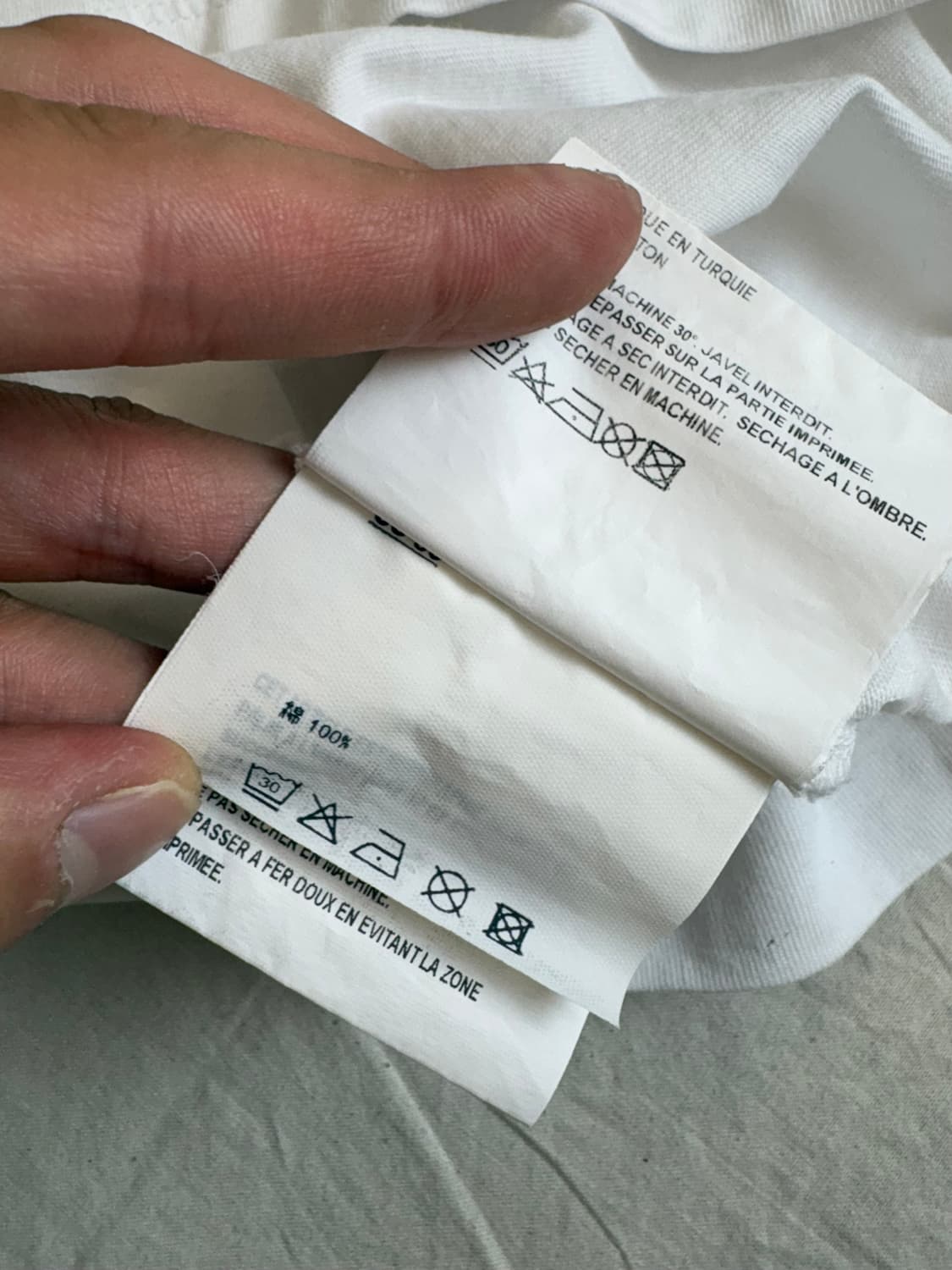 고샤루브친스키 18SS 방사능 로고 반팔티 화이트 상품이미지6