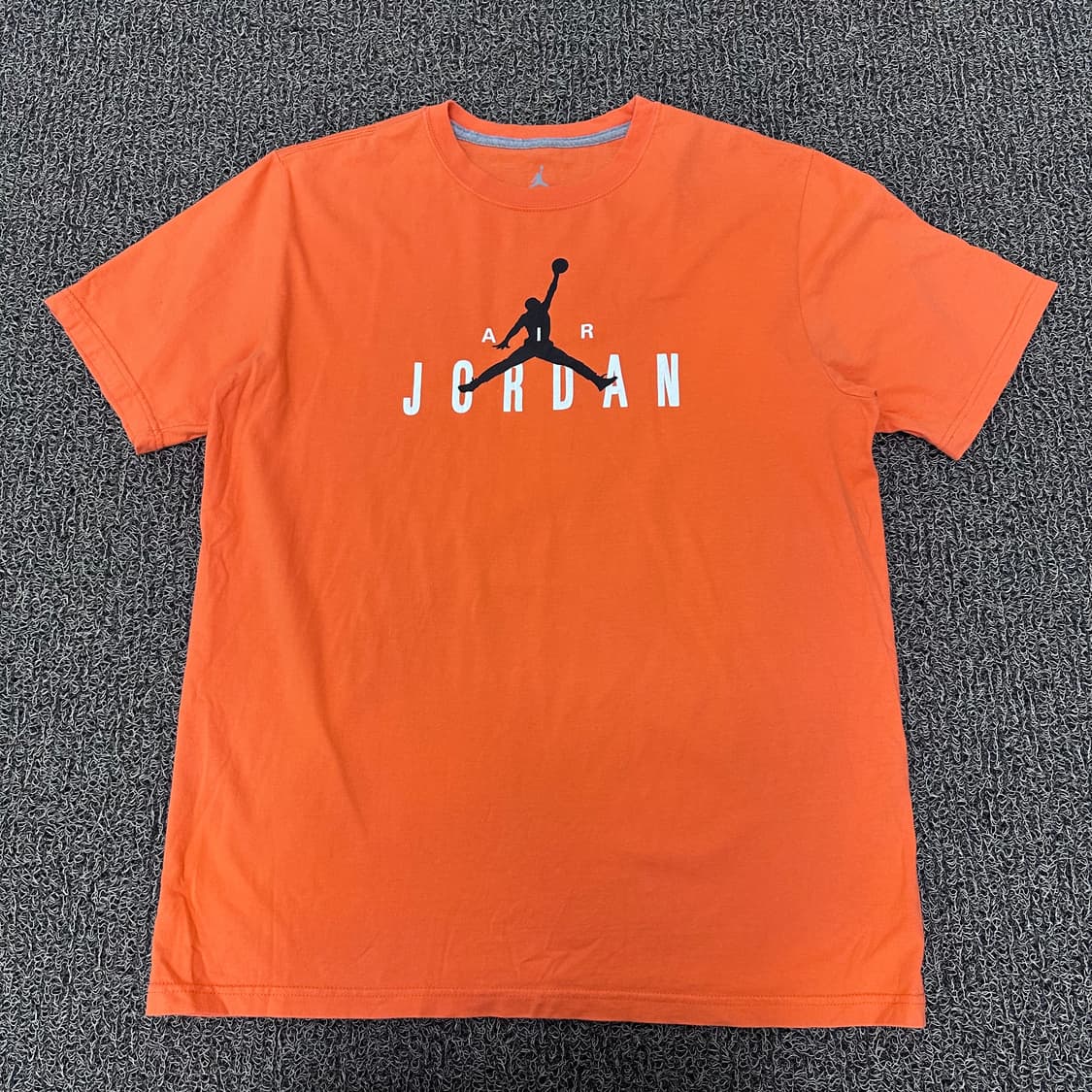 NIKE 나이키 조던 반팔티셔츠 L 상품이미지1