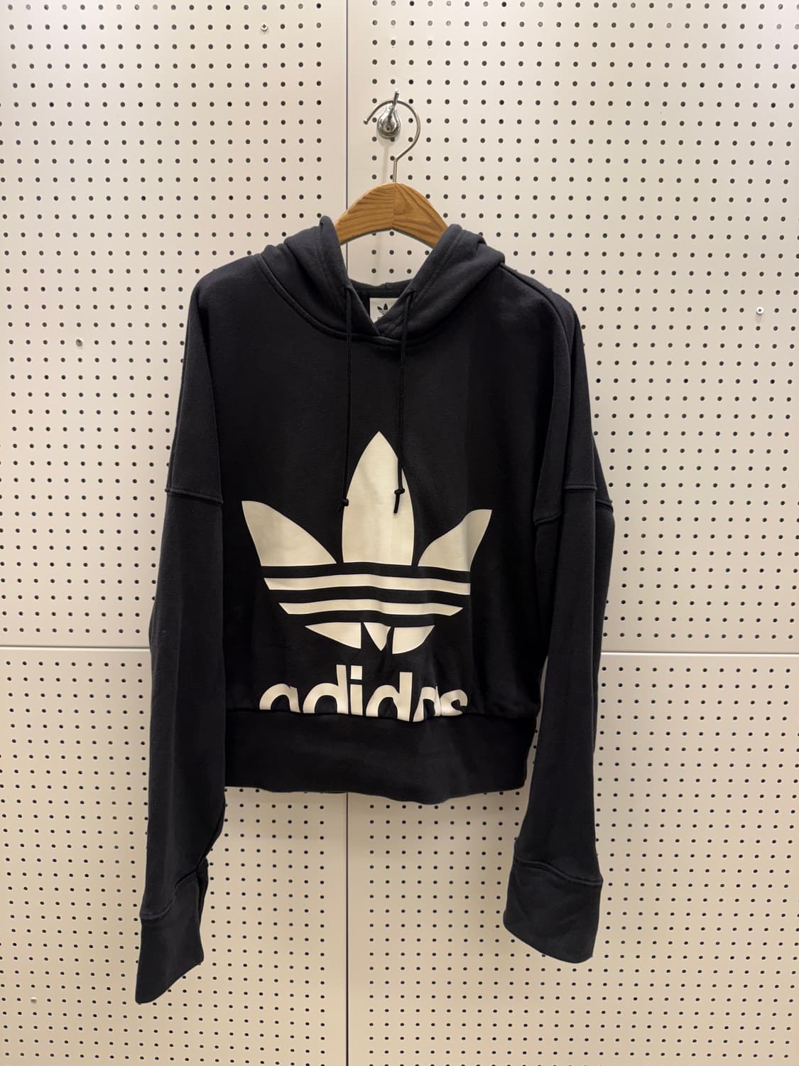 아디다스 오리지널스 트레포일 크롭 후드 U1144 상품이미지2