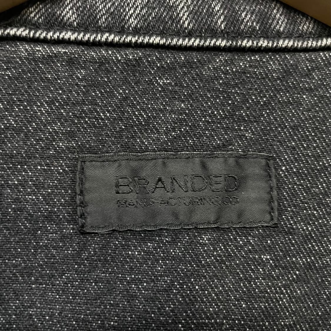 브랜디드 흑청 데님자켓 상품이미지3