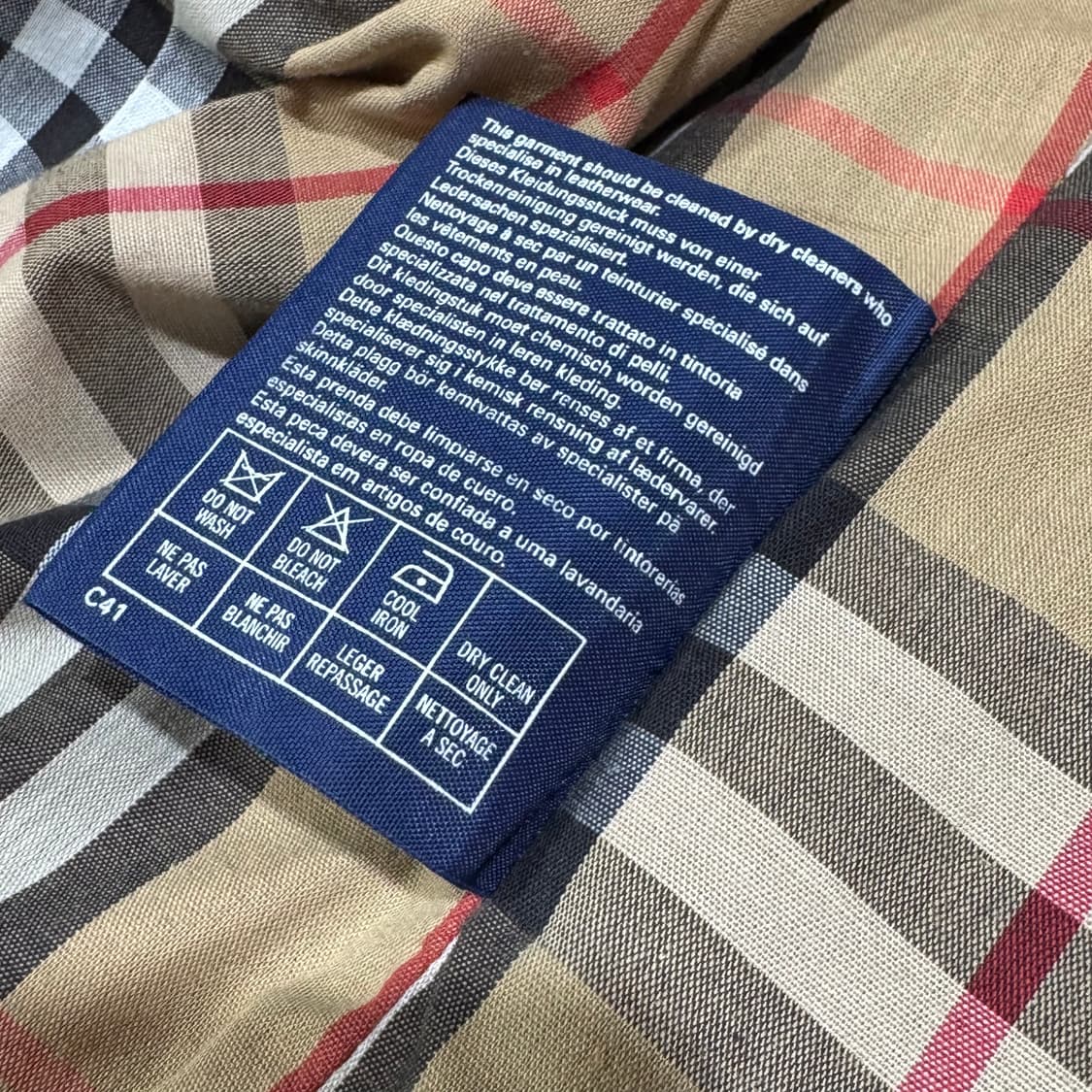 버버리 90's 블랙 롱 레더 자켓 상품이미지9