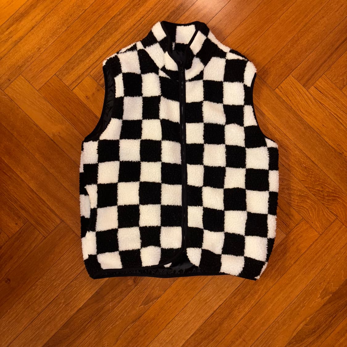 체커보드 후리스 조끼 상품이미지1
