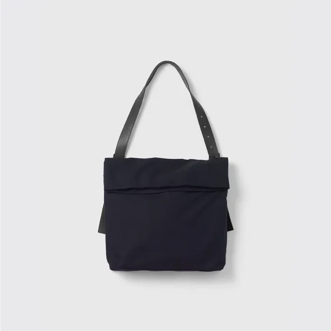 [해칭룸] Folding Bag Navy 상품이미지3