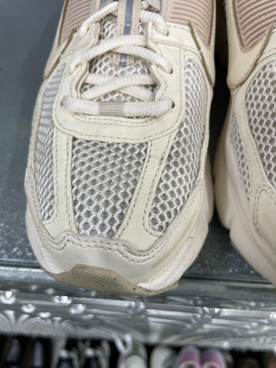 나이키 줌 보메로 5 페일 아이보리 245 상품이미지7