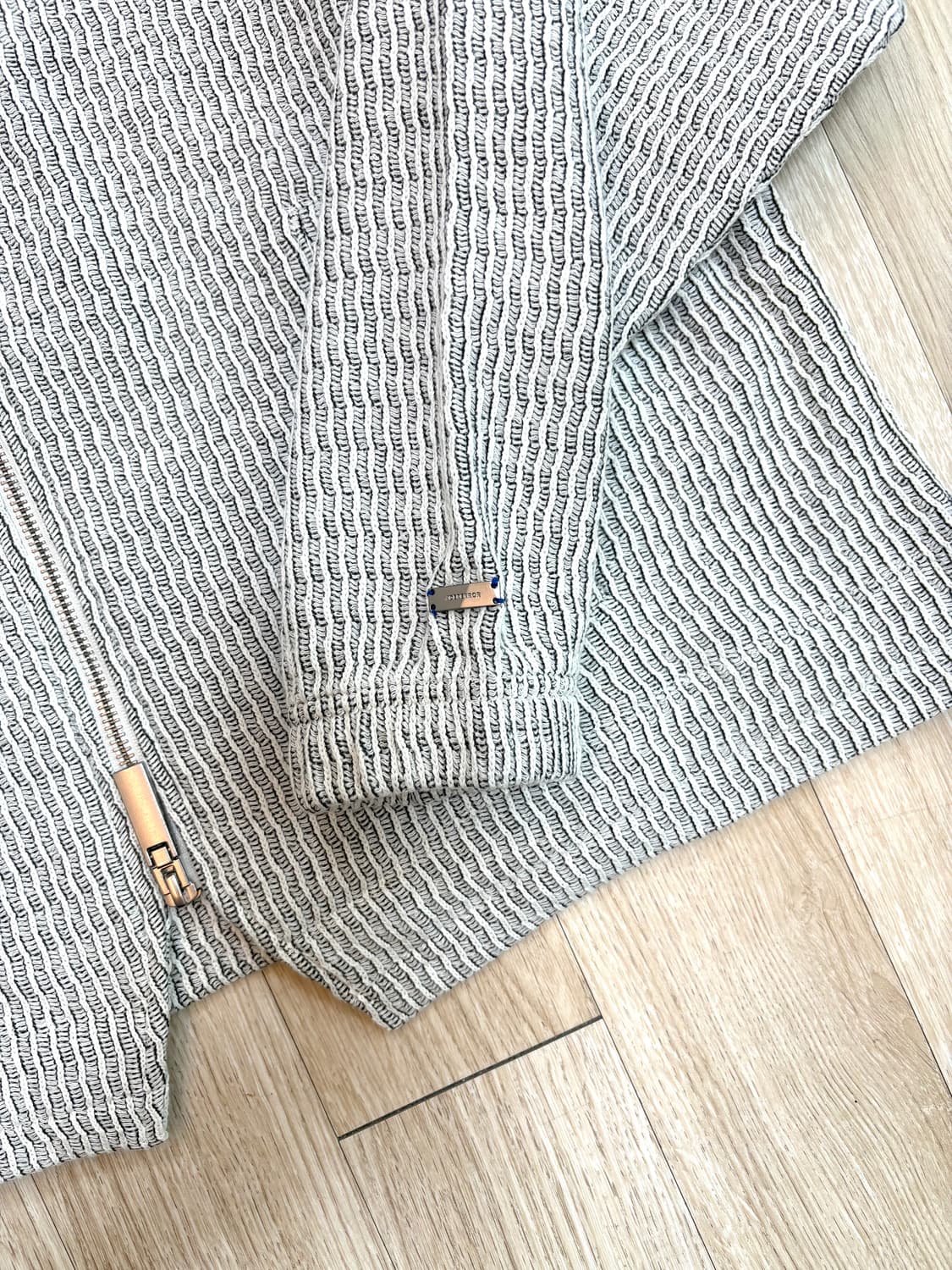 아더에러 루넬 후드 집업 화이트 L 상품이미지4