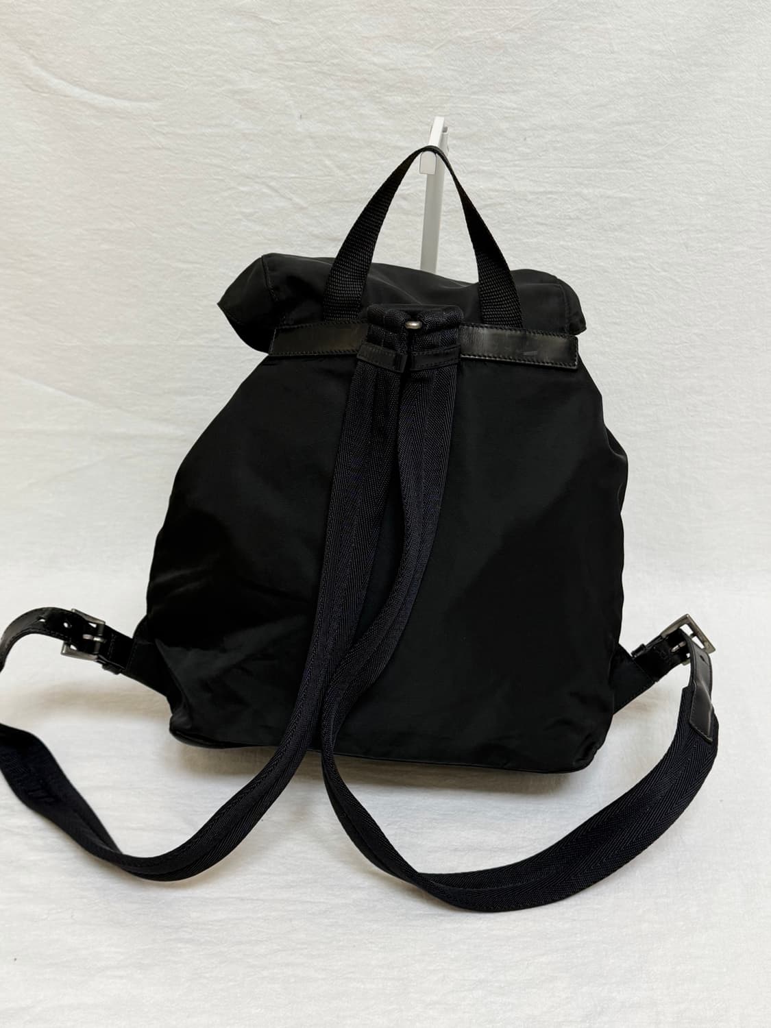 정품 프라다 포코노 나일론 원포켓 블랙 백팩 미디움 상품이미지6