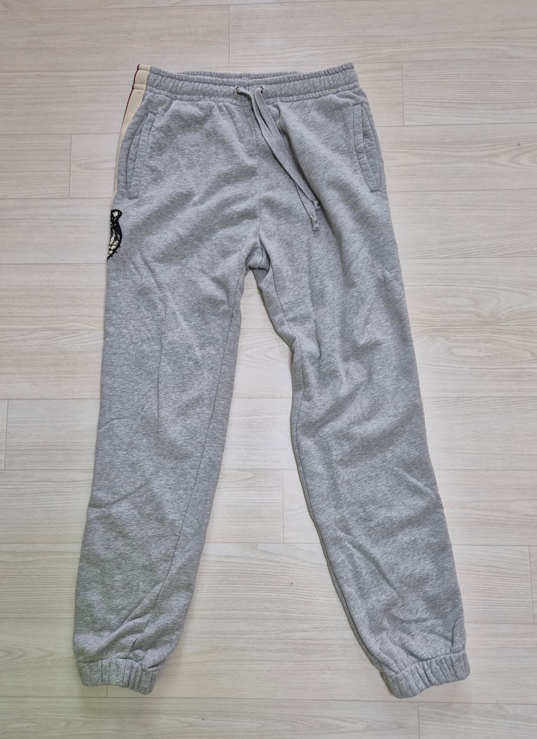 (정품) 구찌 Gucci 타이거 자수 조거 팬츠 S 상품이미지2