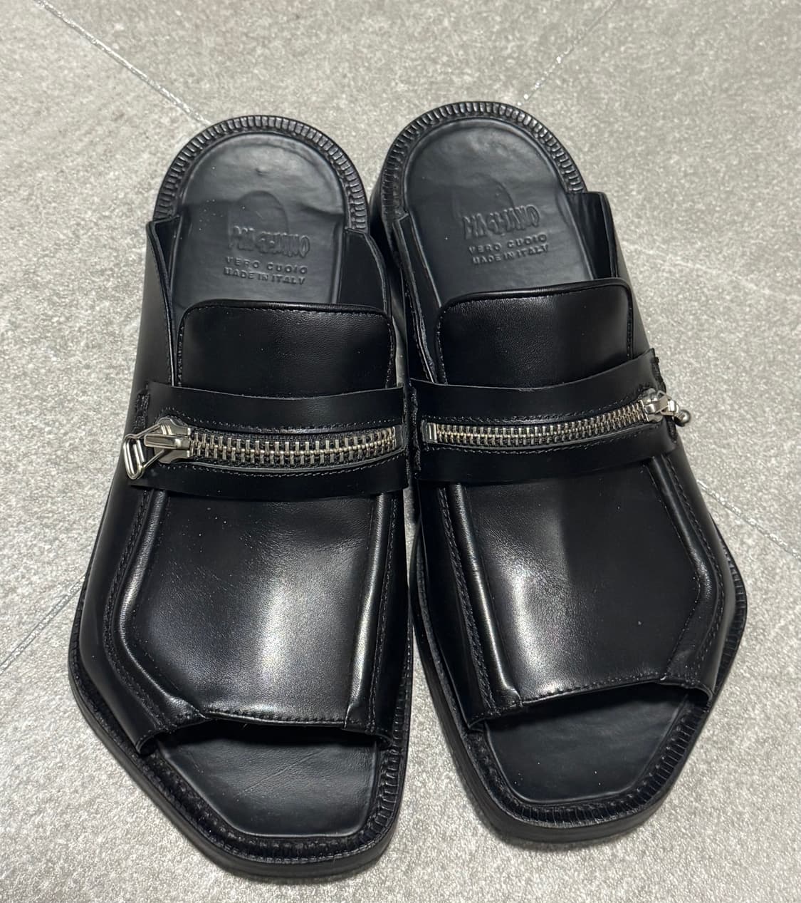 마리아노 몬스터 더비 슬리퍼 39사이즈 상품이미지1