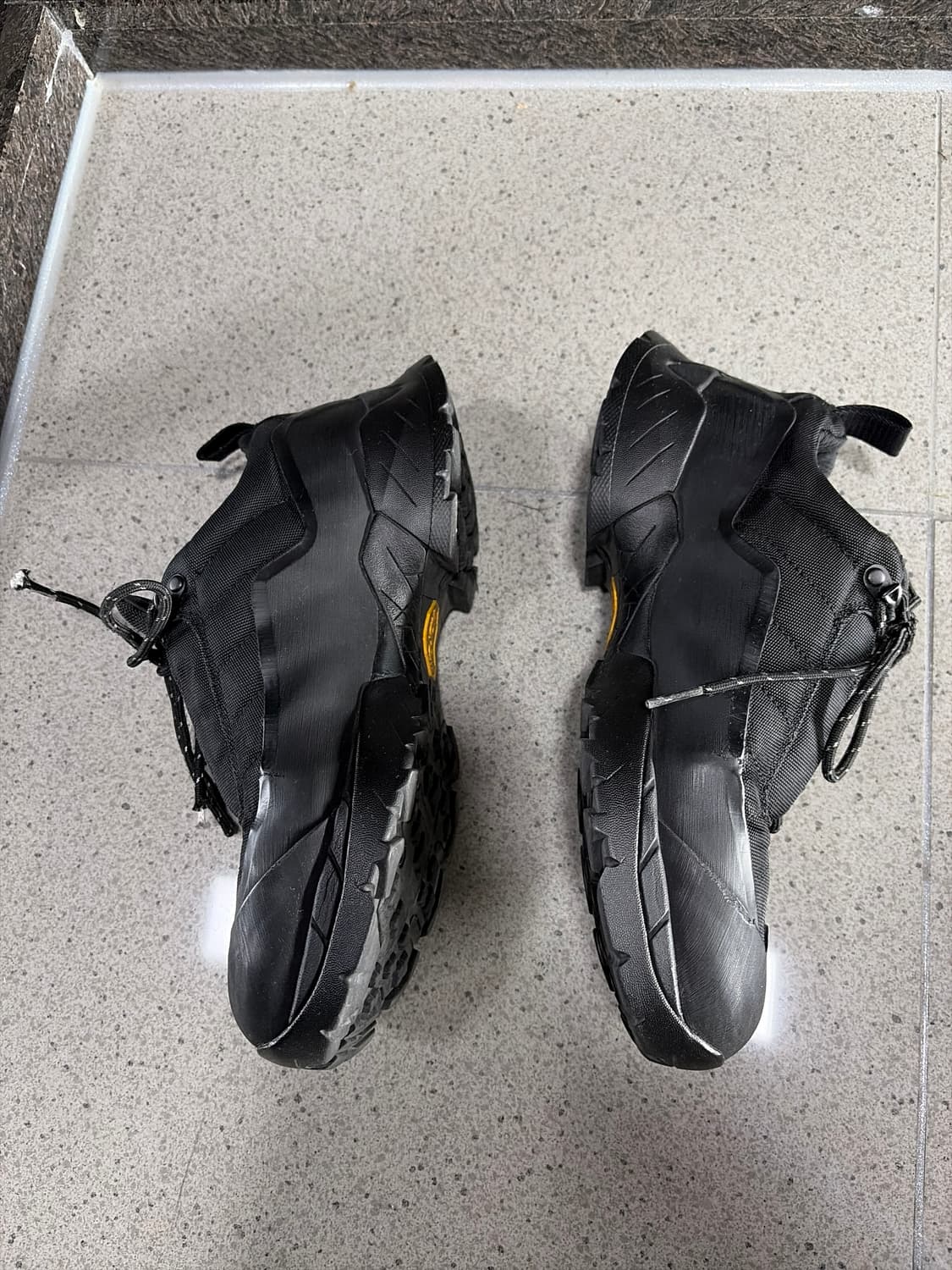 로아 하이킹 카타리나 블랙 42 상품이미지2