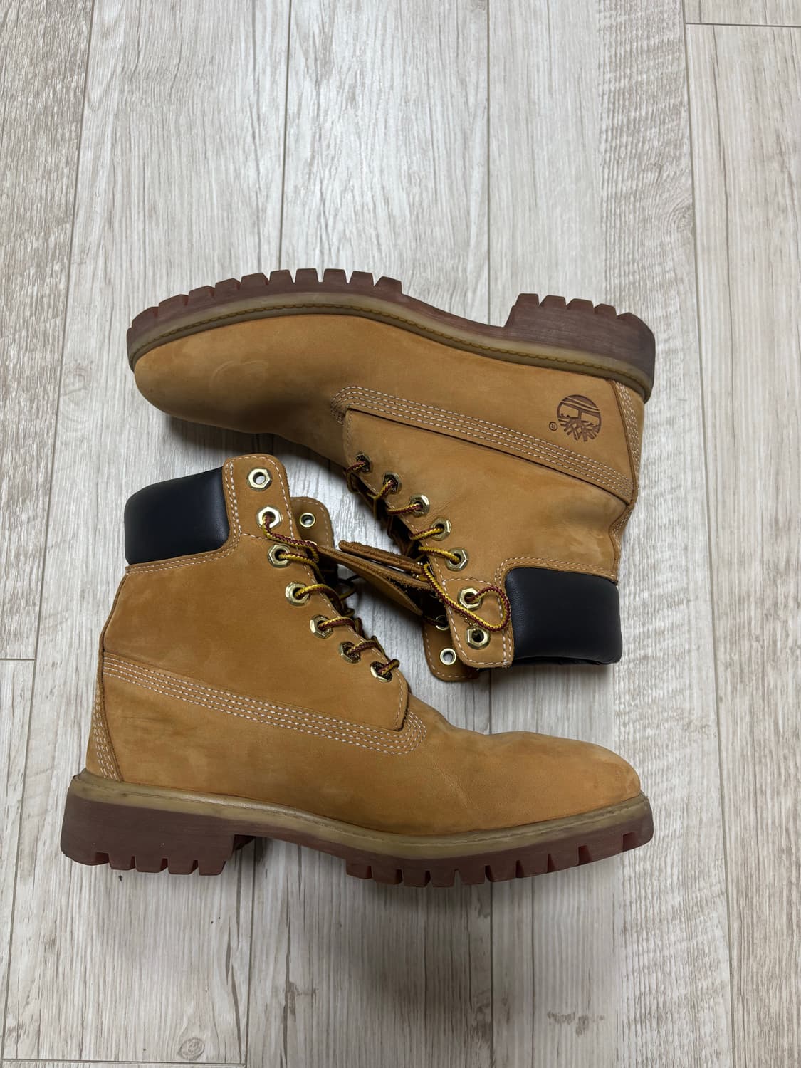 팀버랜드 프리미엄 6인치 워커 부츠 245 상품이미지3