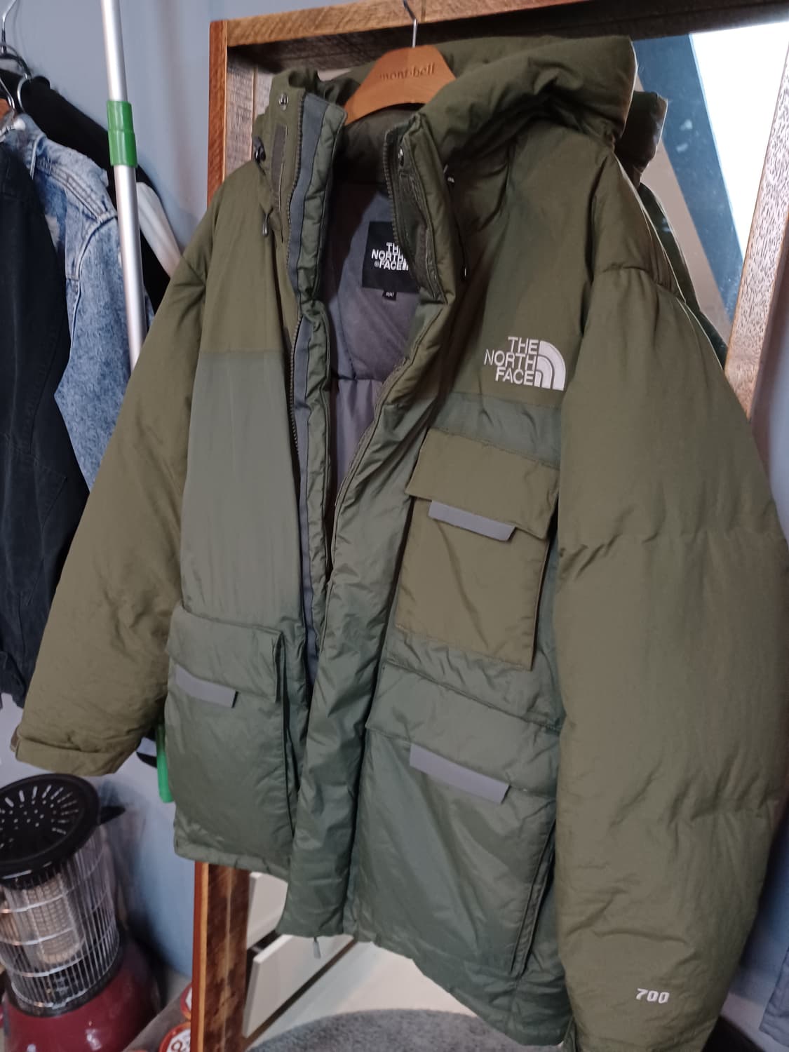 노스페이스 폴라다운 700 구스패딩 카키 L 상품이미지5