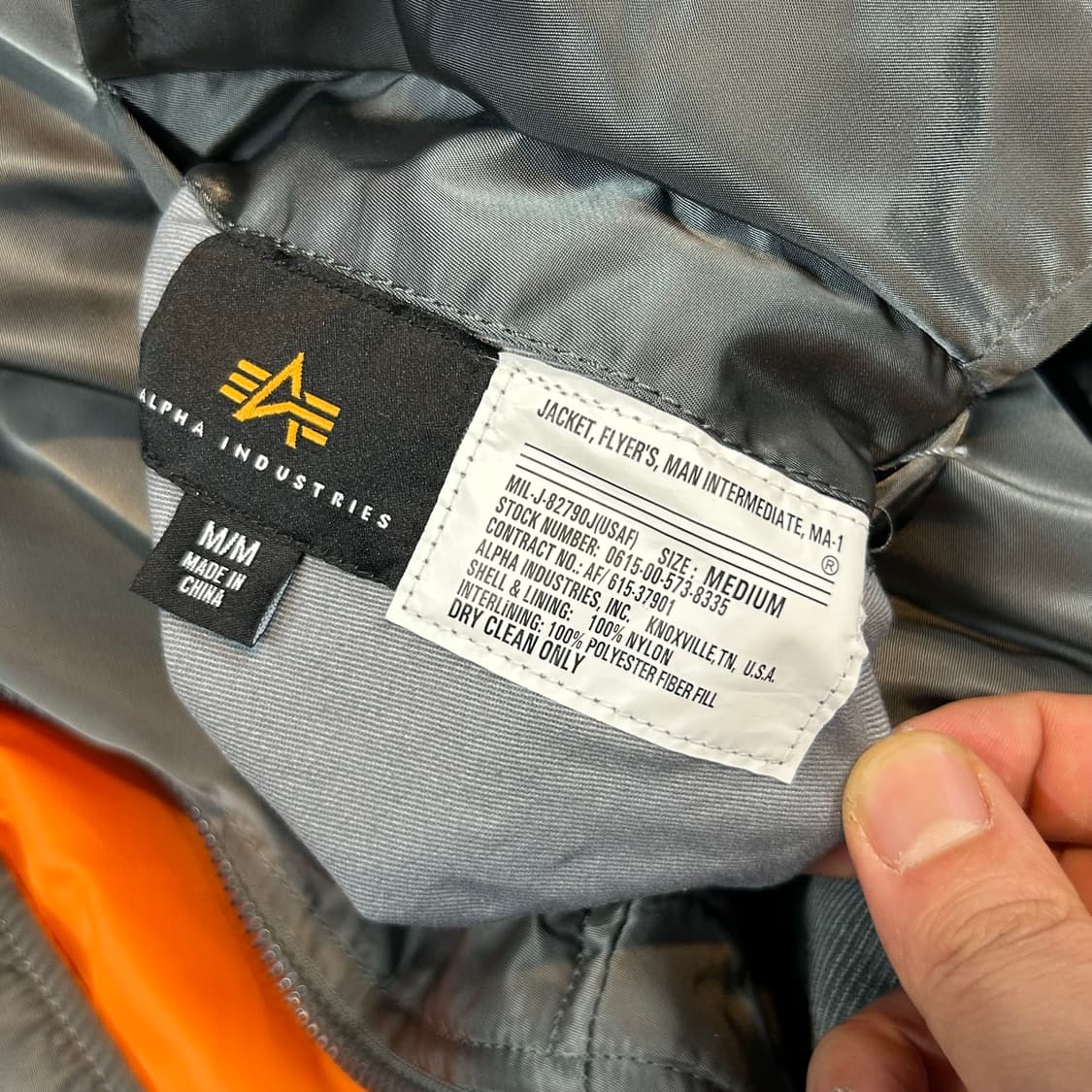M) 알파인더스트리 MA-1 마원 항공점퍼 메탈 차콜 레귤러핏 상품이미지7