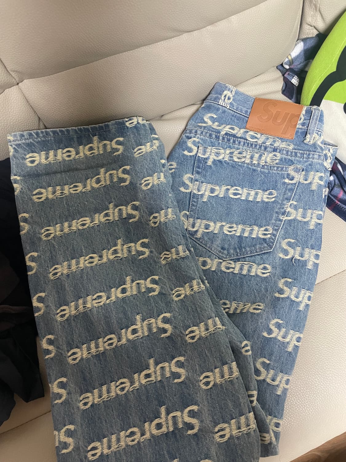 [32] 슈프림 21SS 프레이드 레귤러 진 상품이미지1