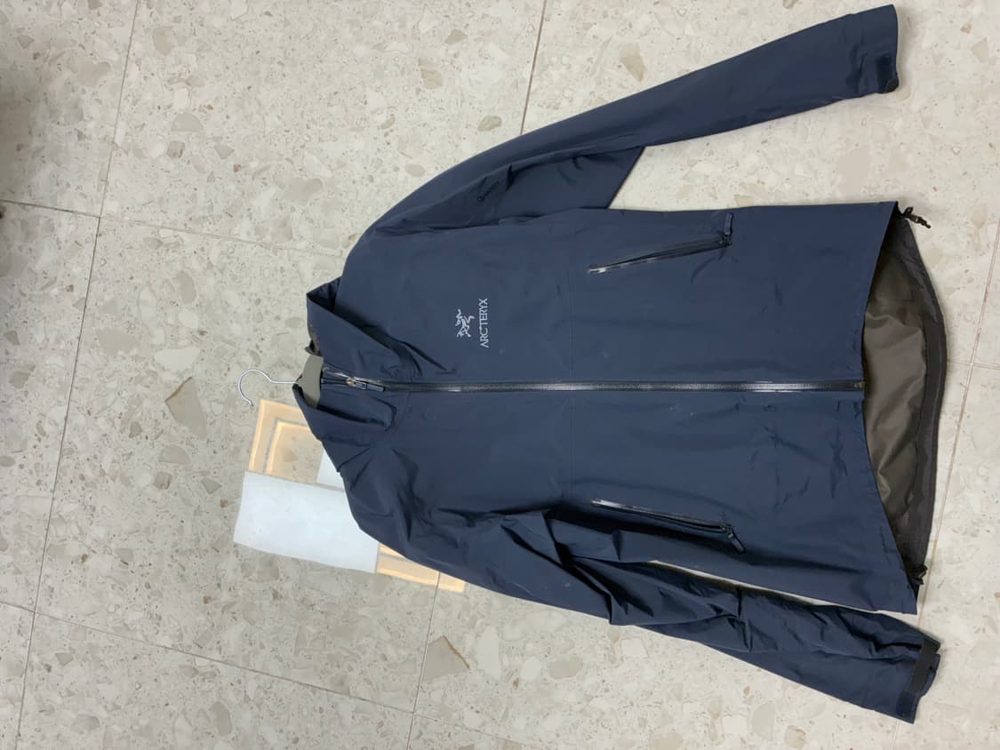 아크테릭스 제타sl 고어텍스 네이비 m사이즈 상품이미지2