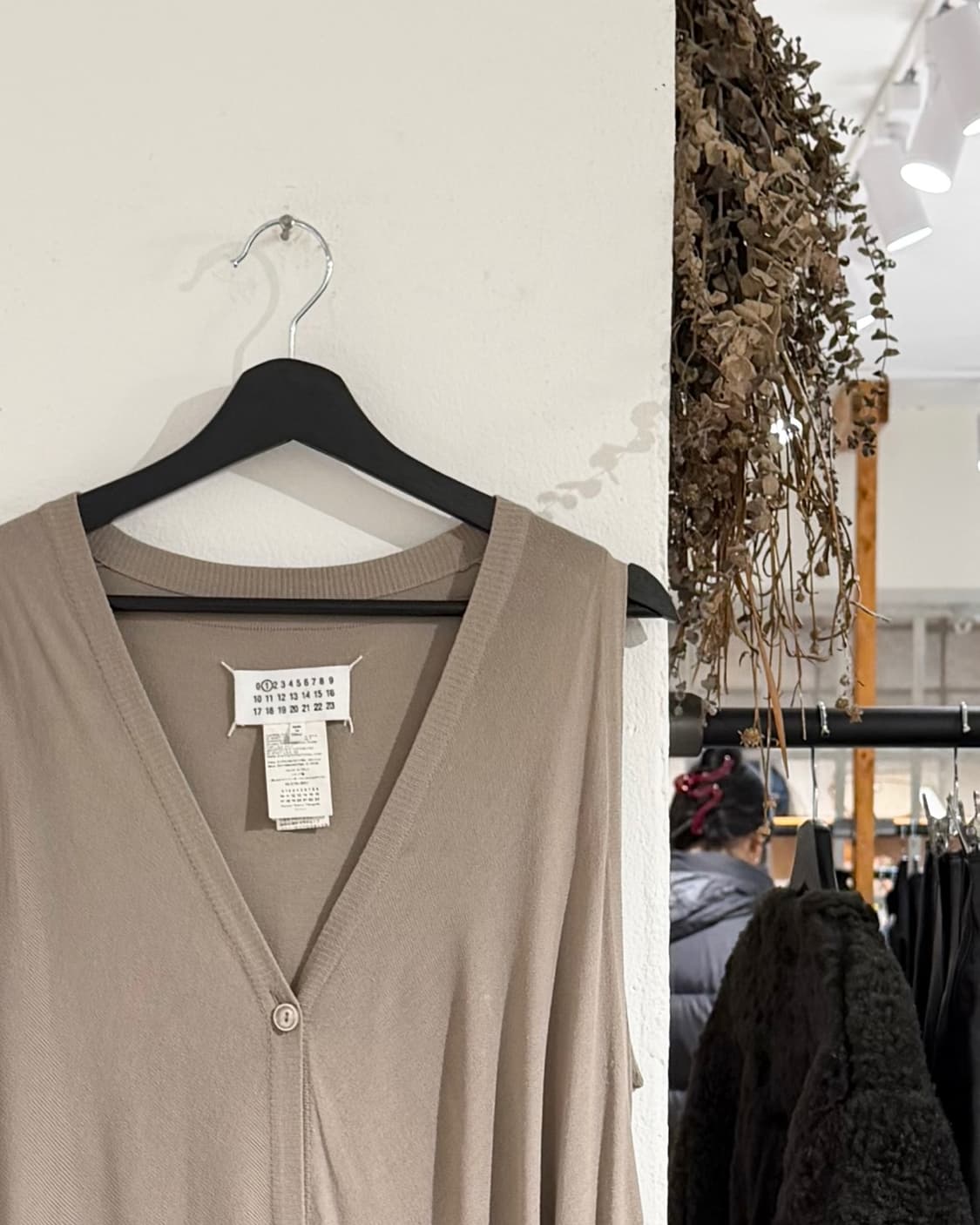 메종 마르지엘라 베이지 롱 니트 슬리브리스 상품이미지3