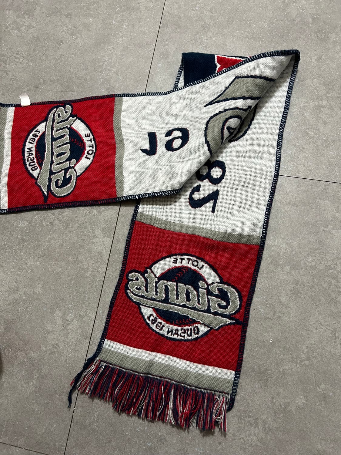 롯데자이언츠 1982 로고그래픽 레플리카 머플러  상품이미지3