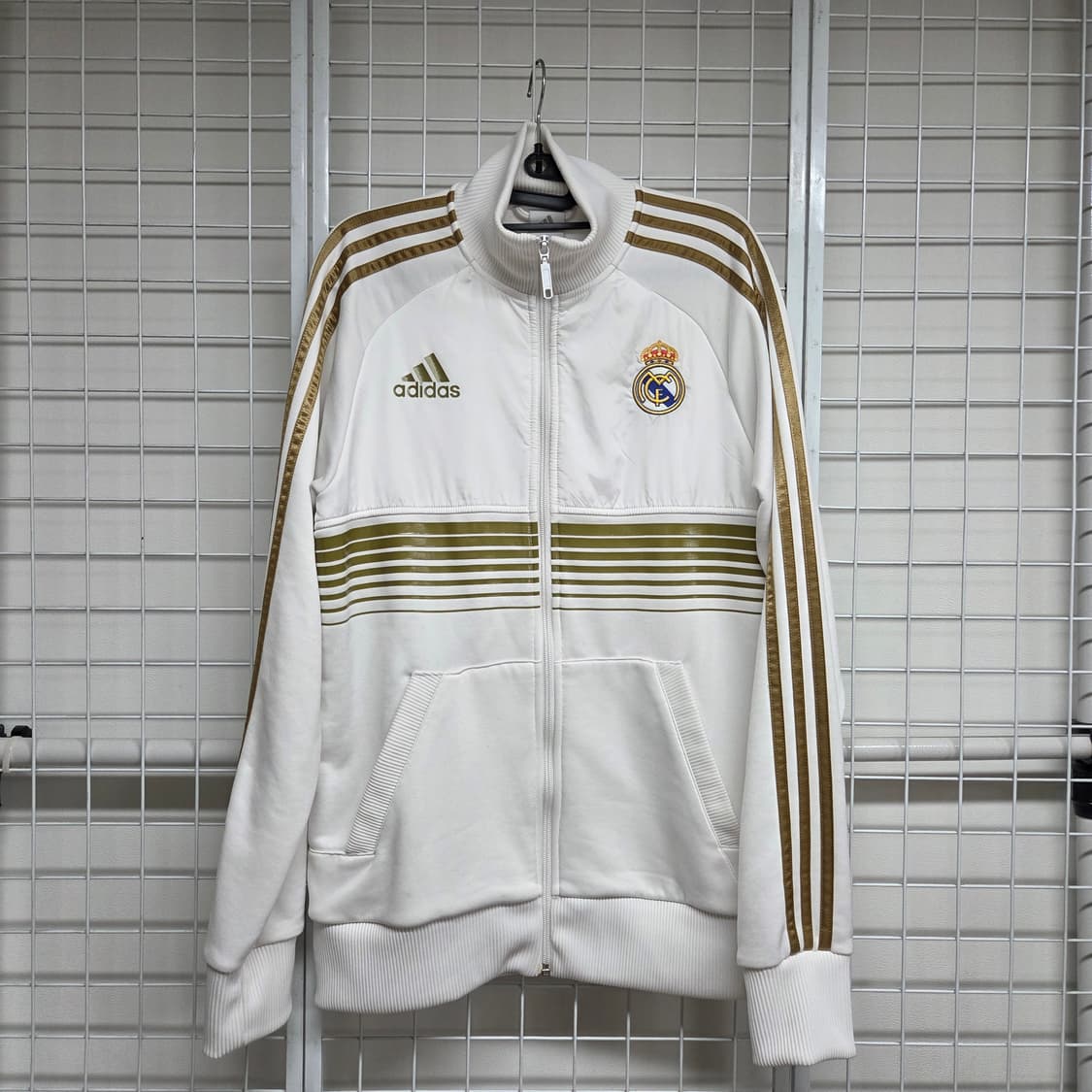 아디다스 레알마드리드 유니폼져지(2월까지 세일) 상품이미지1