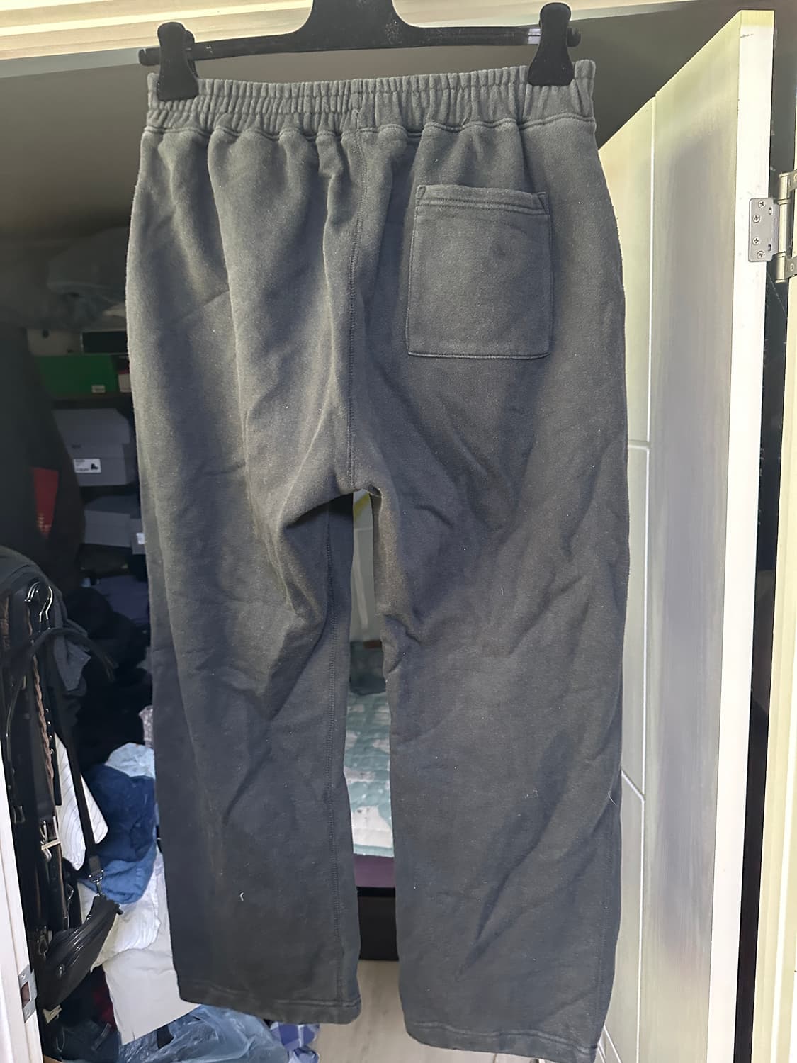 [L] 페이디드 블랙 헤비 코튼 스웨트 팬츠 상품이미지3