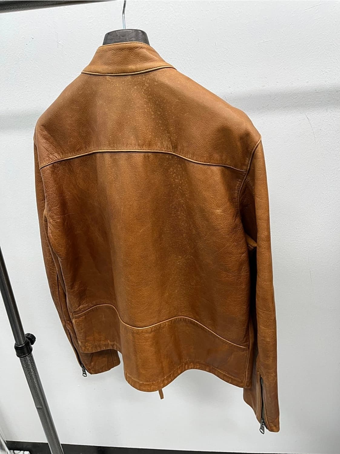 105) 바나나리퍼블릭 24ss 가죽자켓  상품이미지7