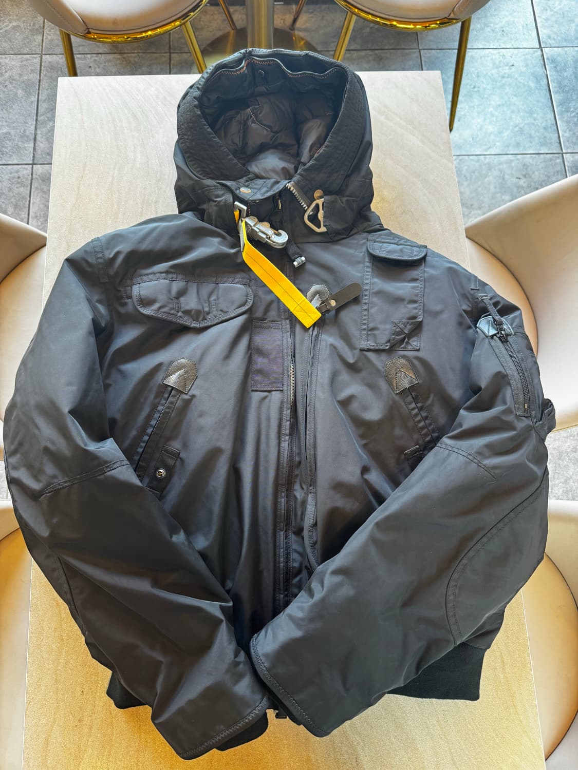 파라점퍼스 고비 L 사이즈 상품이미지1