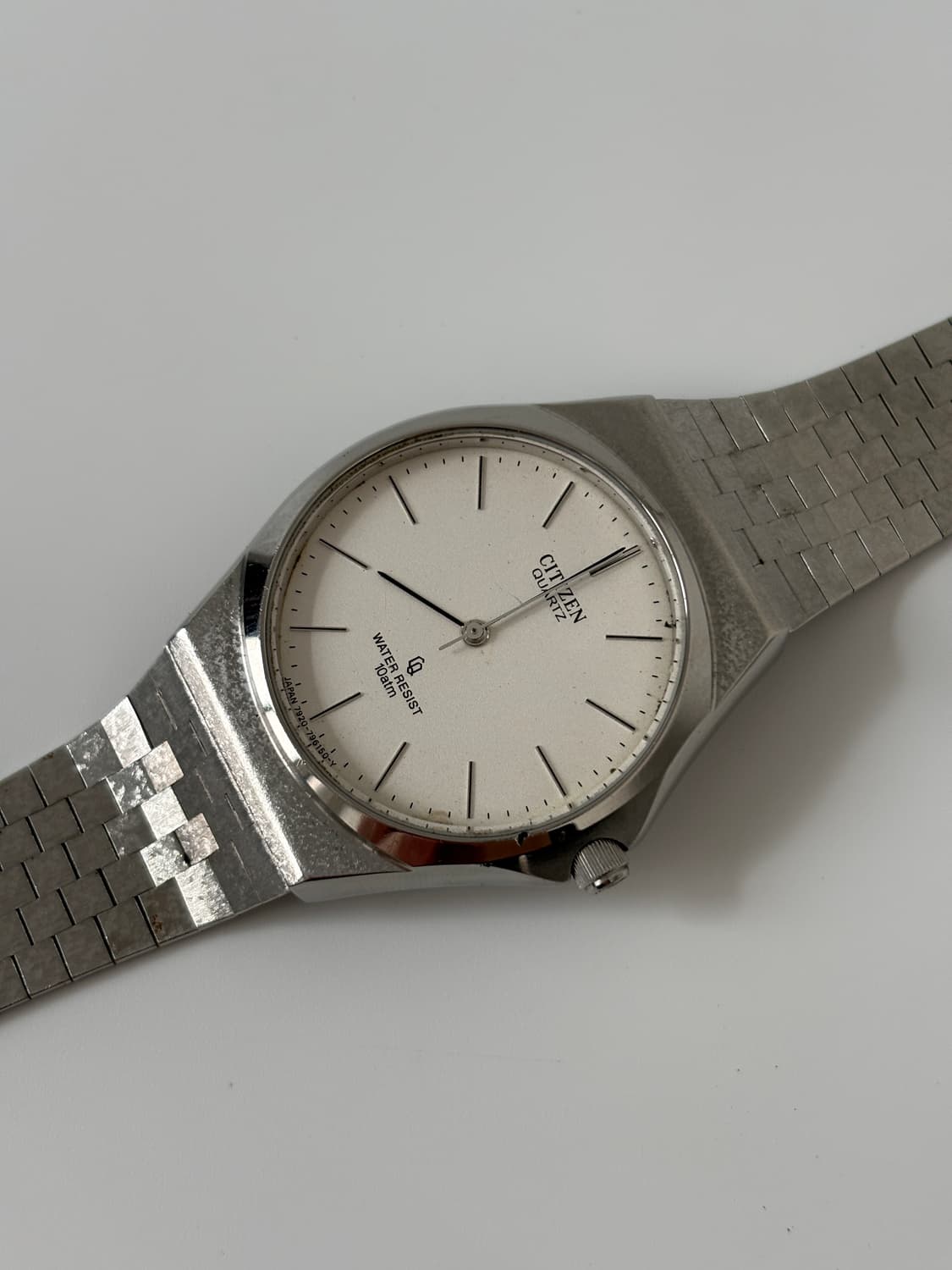 CITIZEN 빈티지 시계 1980년대 CQ 크리스트론 실버 텍스쳐 쿼츠 상품이미지4