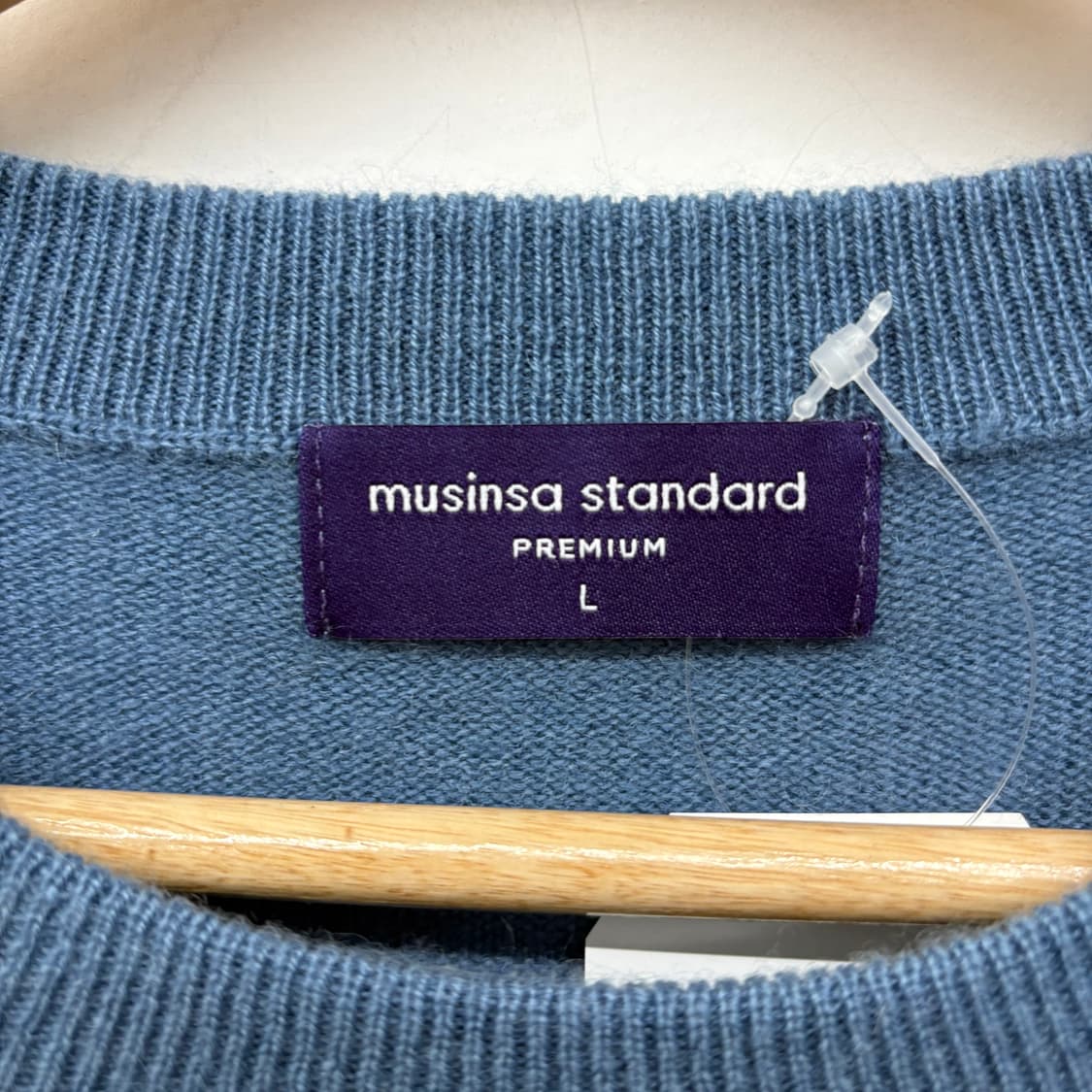무신사 스탠다드 블루 니트 L 상품이미지3